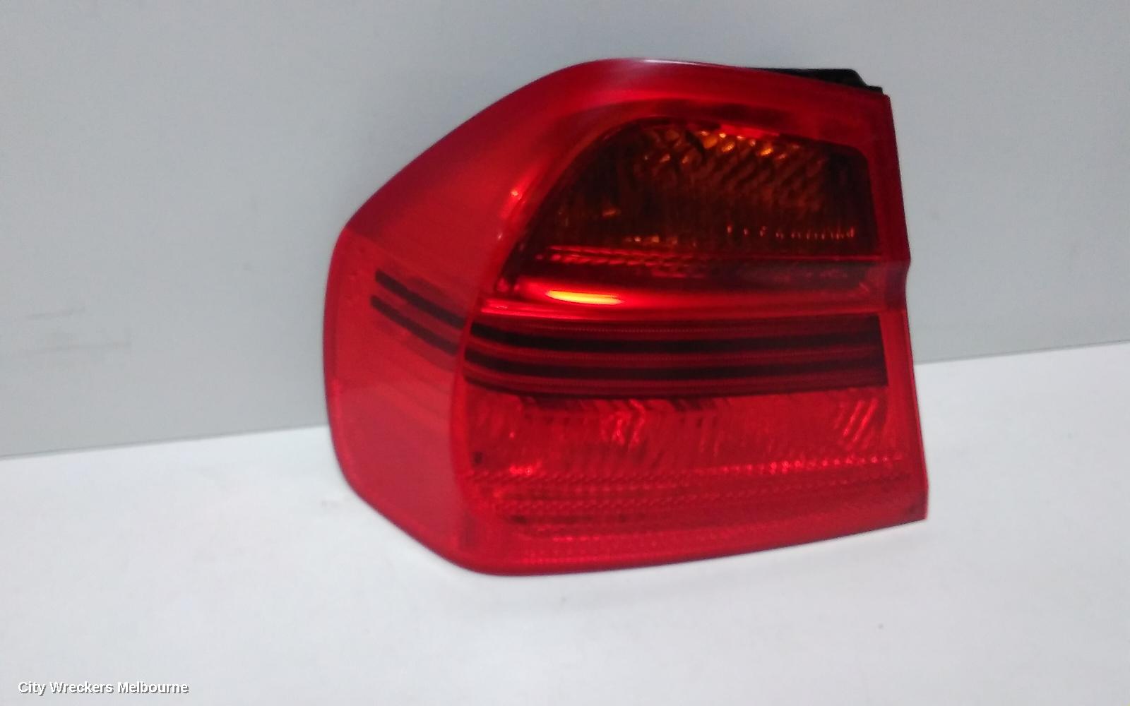 BMW 3 SERIES LEFT TAILLIGHT, E90, SEDAN, NON LED TYPE, 03/2005 - 10/2008
