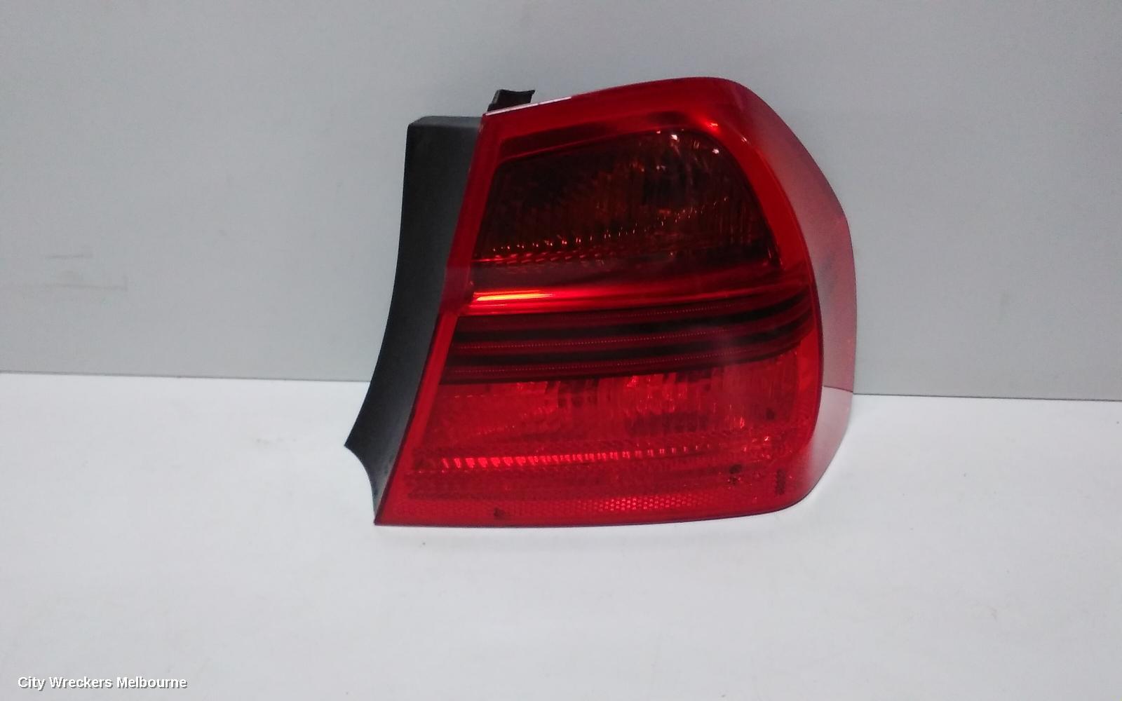 BMW 3 SERIES RIGHT TAILLIGHT, E90, SEDAN, NON LED TYPE, 03/2005 - 10/2008