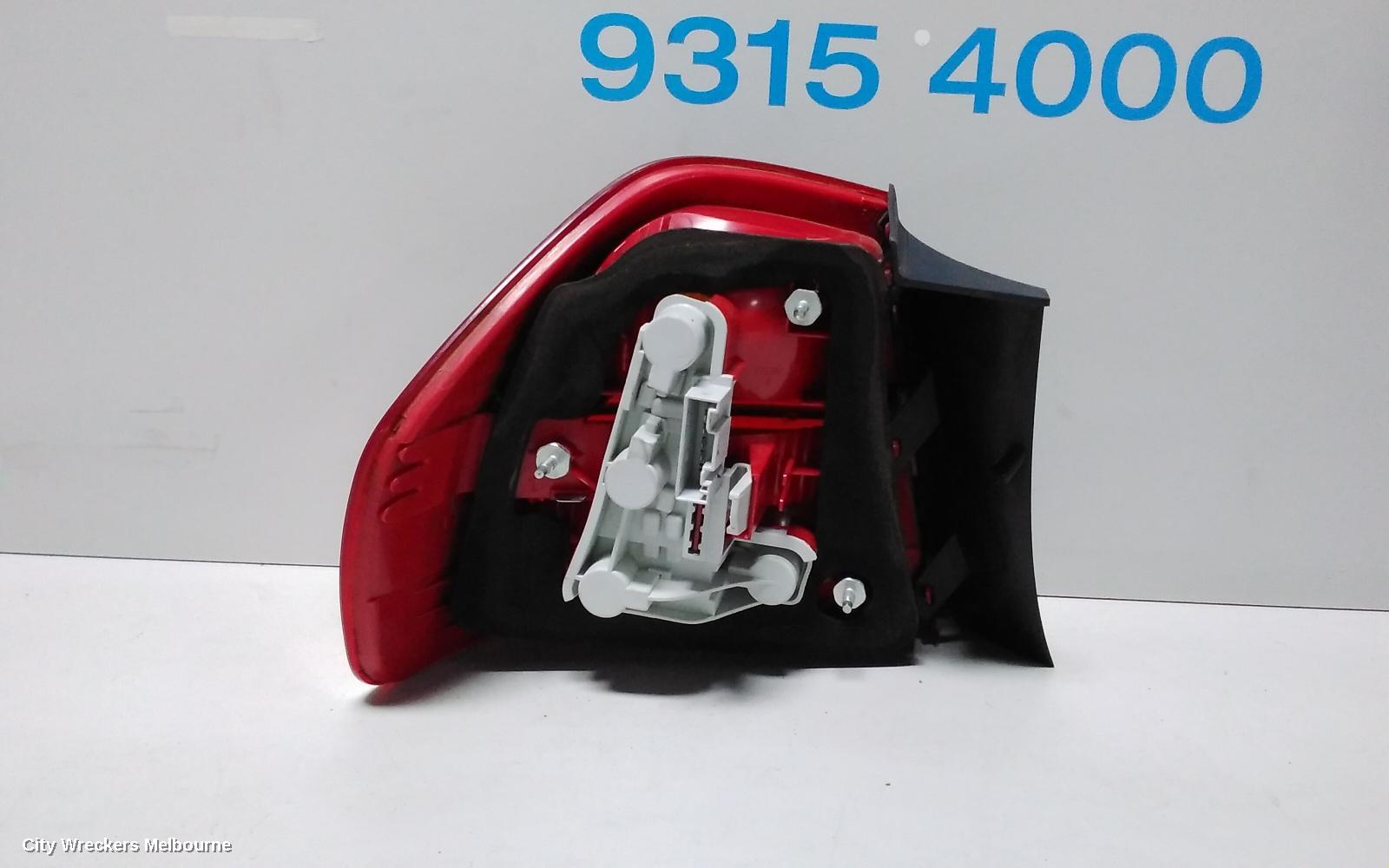 BMW 3 SERIES RIGHT TAILLIGHT, E90, SEDAN, NON LED TYPE, 03/2005 - 10/2008