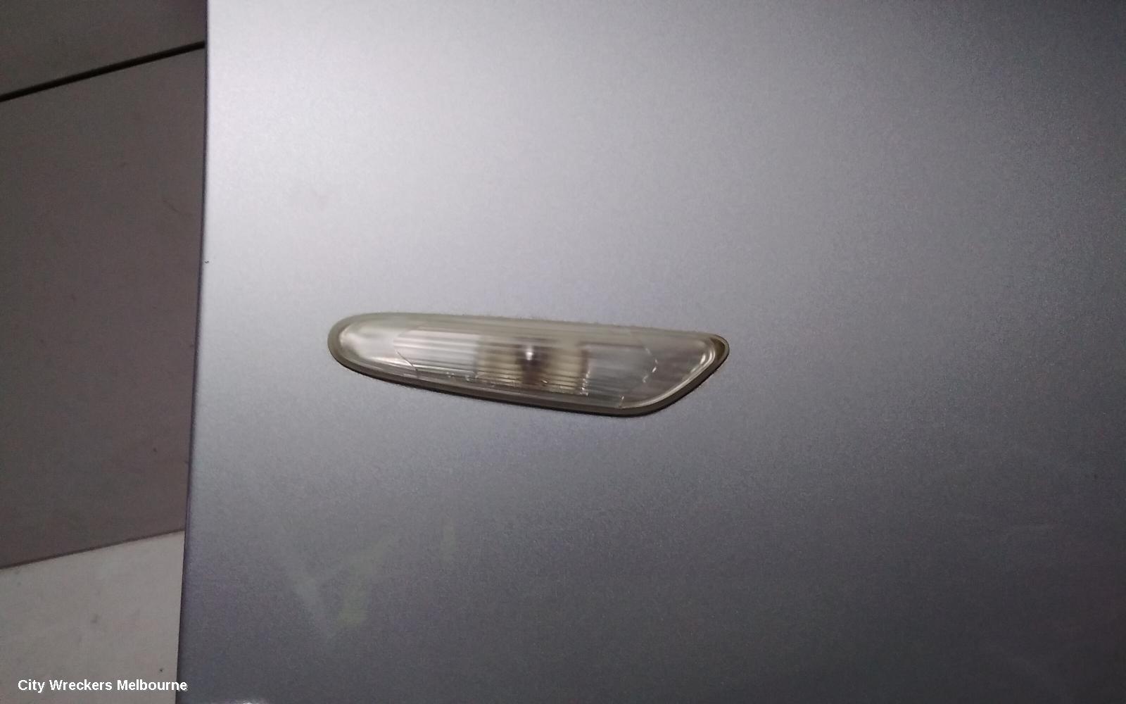 BMW 3 SERIES RIGHT GUARD, E90/E91, SEDAN/WAGON, STD TYPE, 03/2005 - 04/2012