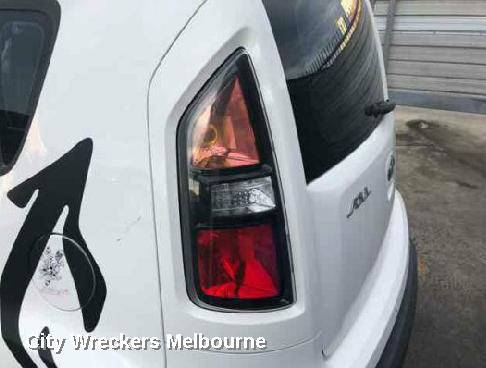 KIA SOUL RIGHT TAILLIGHT, IN BODY, AM, 04/2009 - 08/2011