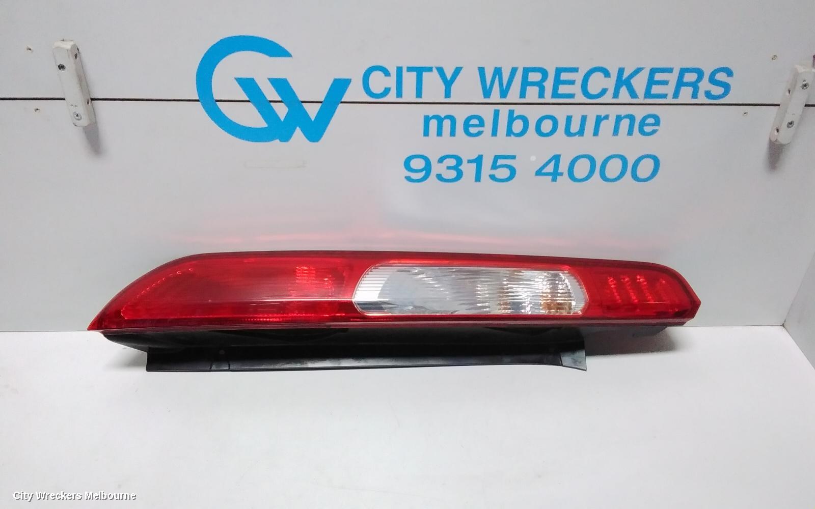 FORD FOCUS LEFT TAILLIGHT, LT, IN BODY, HATCH, 05/2007 - 04/2009