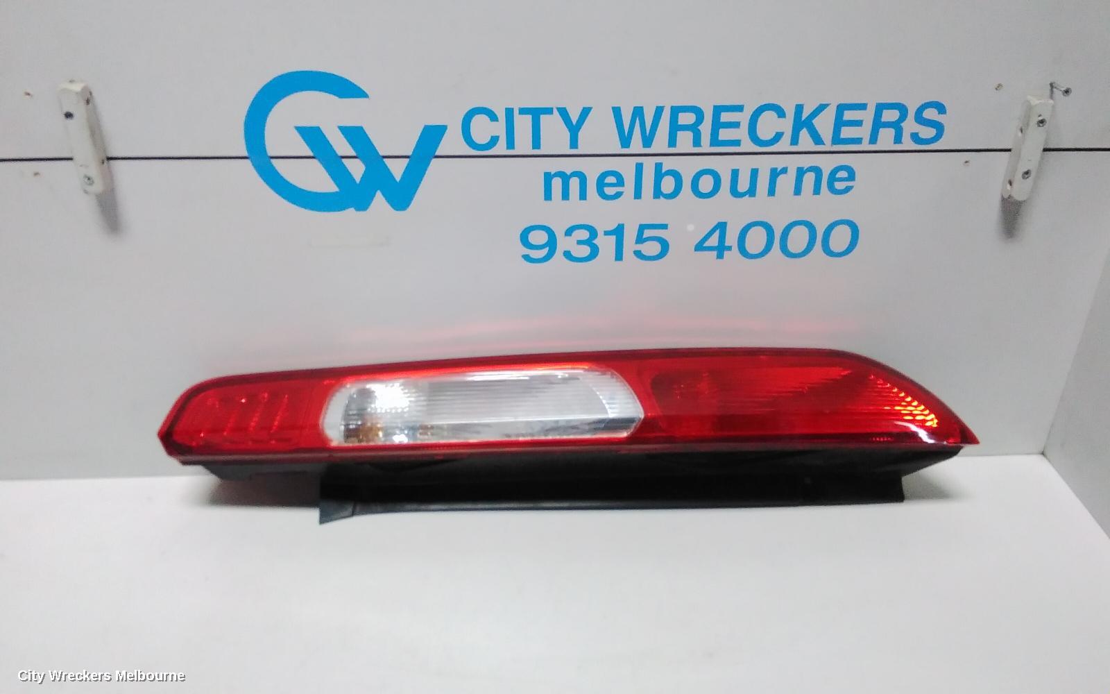 FORD FOCUS RIGHT TAILLIGHT, LT, IN BODY, HATCH, 05/2007 - 04/2009