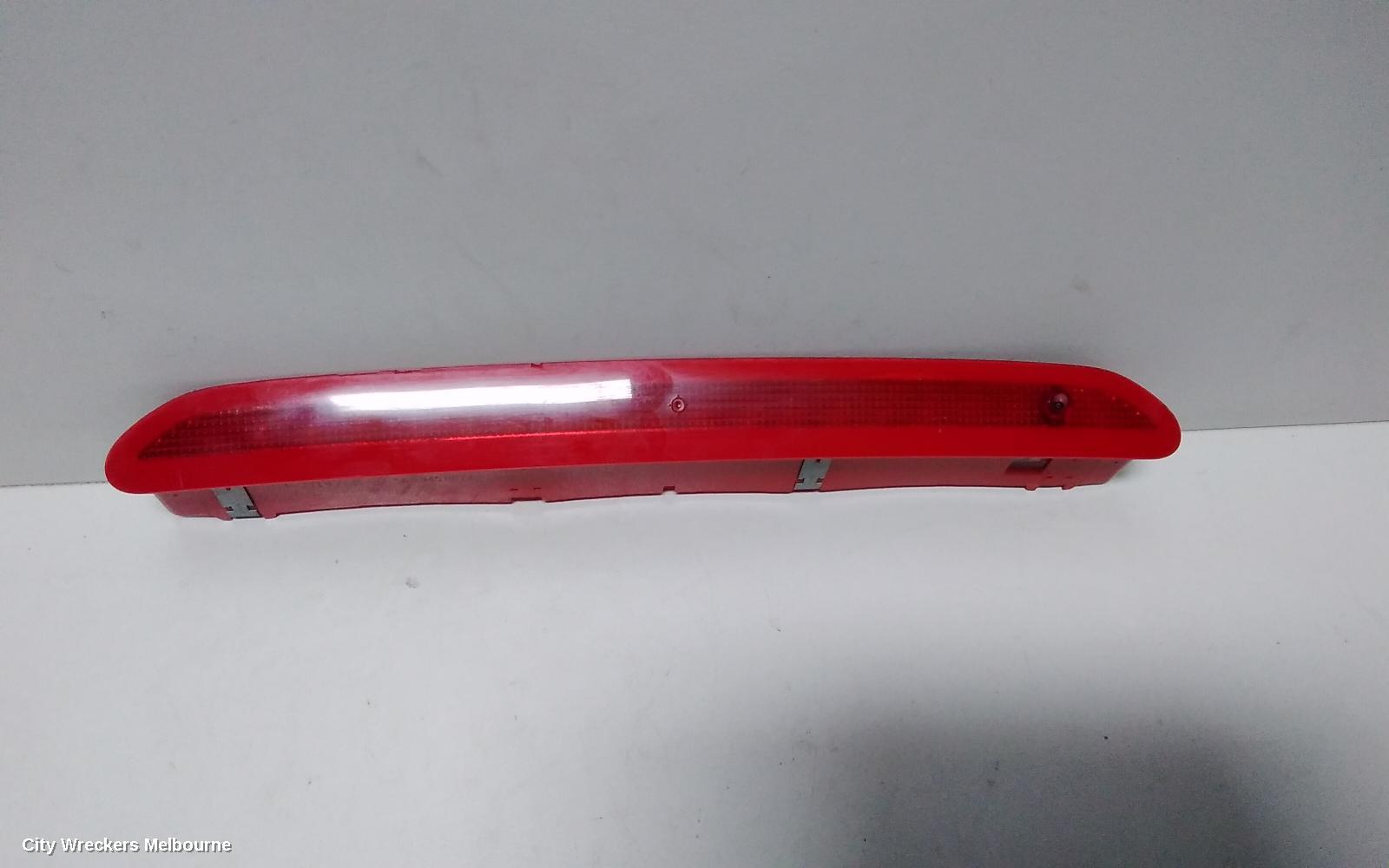 VOLKSWAGEN GOLF HIGH LEVEL STOPLIGHT, GEN 6, 10/2008 - 12/2015