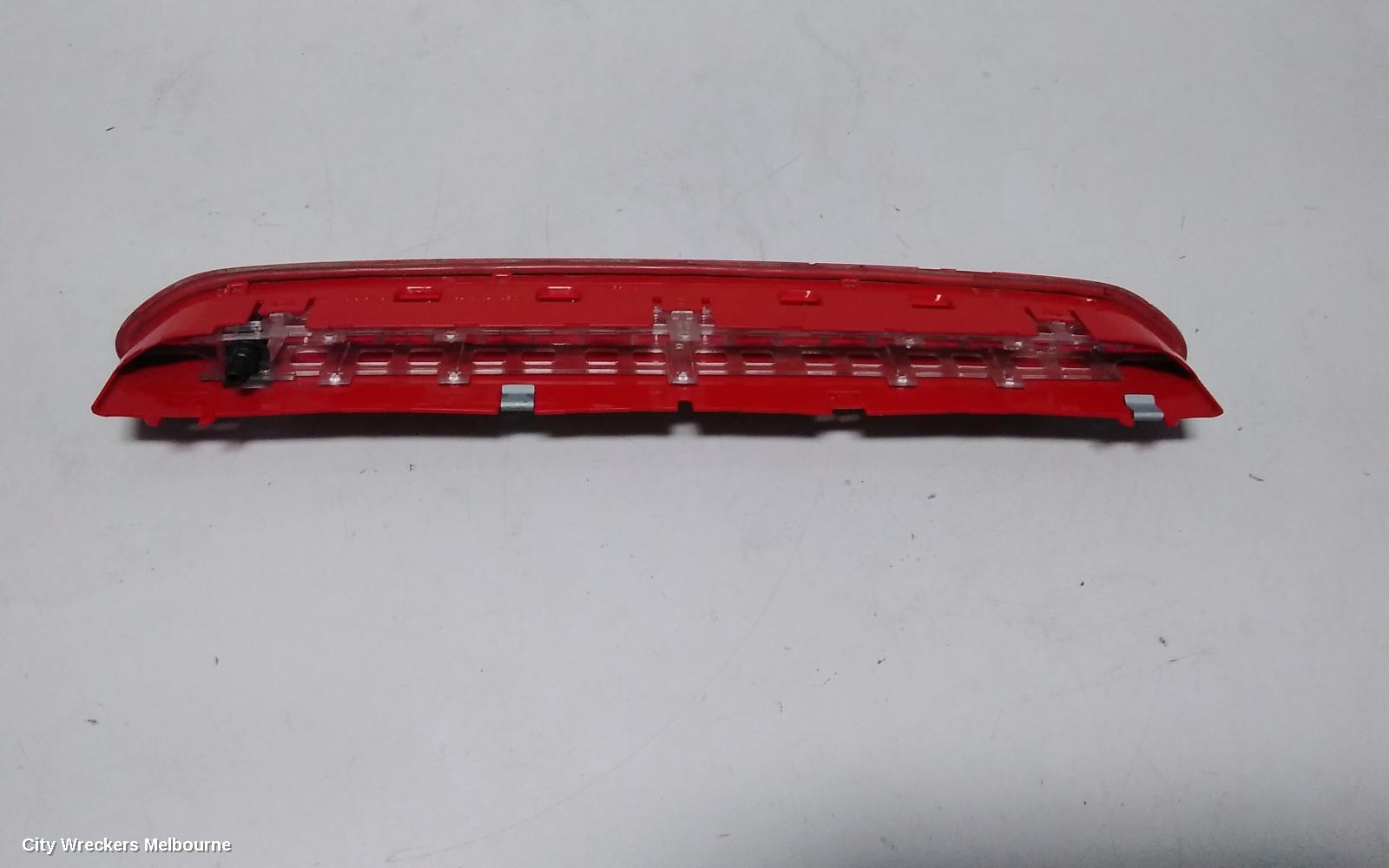 VOLKSWAGEN GOLF HIGH LEVEL STOPLIGHT, GEN 6, 10/2008 - 12/2015