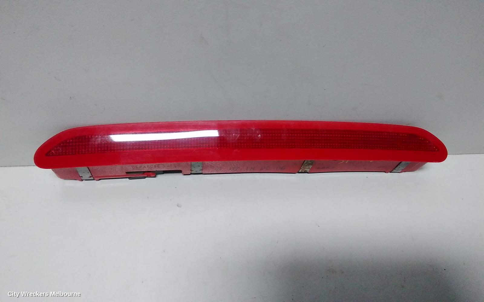 VOLKSWAGEN GOLF HIGH LEVEL STOPLIGHT, GEN 5 06/2004 - 02/2009