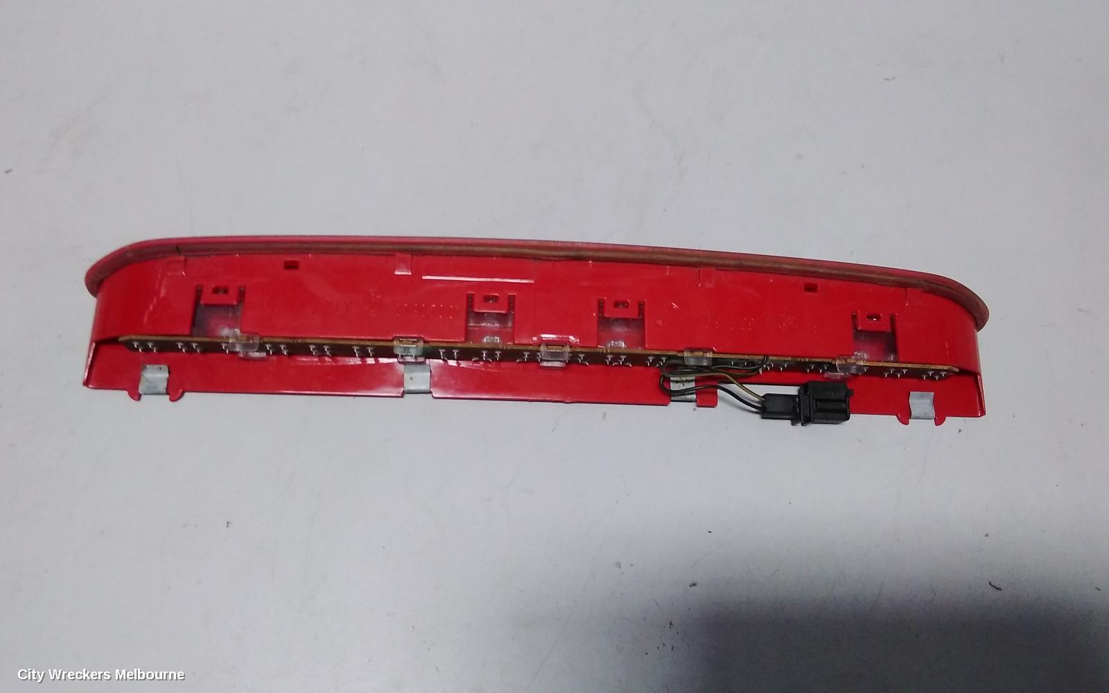VOLKSWAGEN GOLF HIGH LEVEL STOPLIGHT, GEN 5 06/2004 - 02/2009