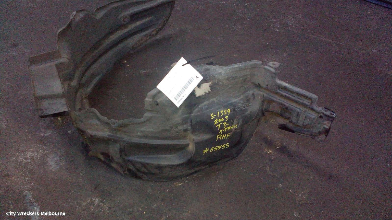NISSAN XTRAIL RIGHT GUARD LINER, T30, 10/2001 - 10/2003