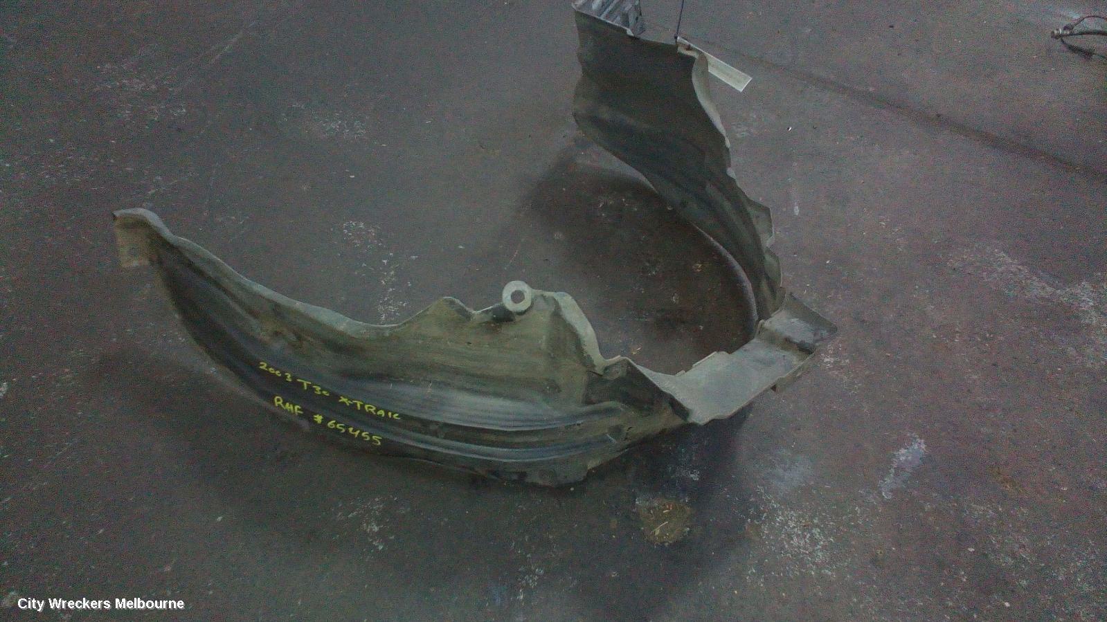NISSAN XTRAIL RIGHT GUARD LINER, T30, 10/2001 - 10/2003