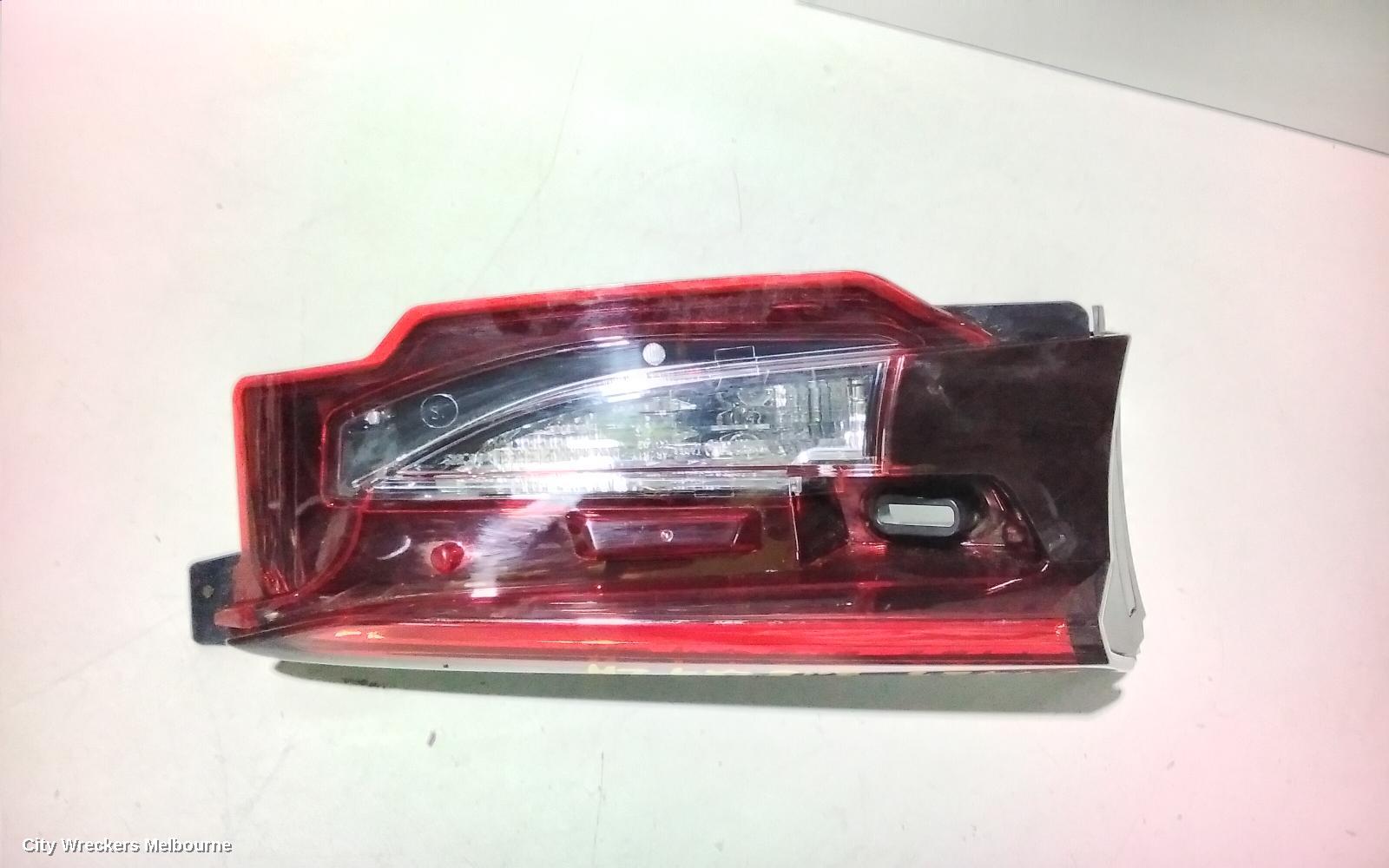 MAZDA CX9 REAR GARNISH, TAILGATE LAMP (LH SIDE), TC, 07/2016 ONWARDS