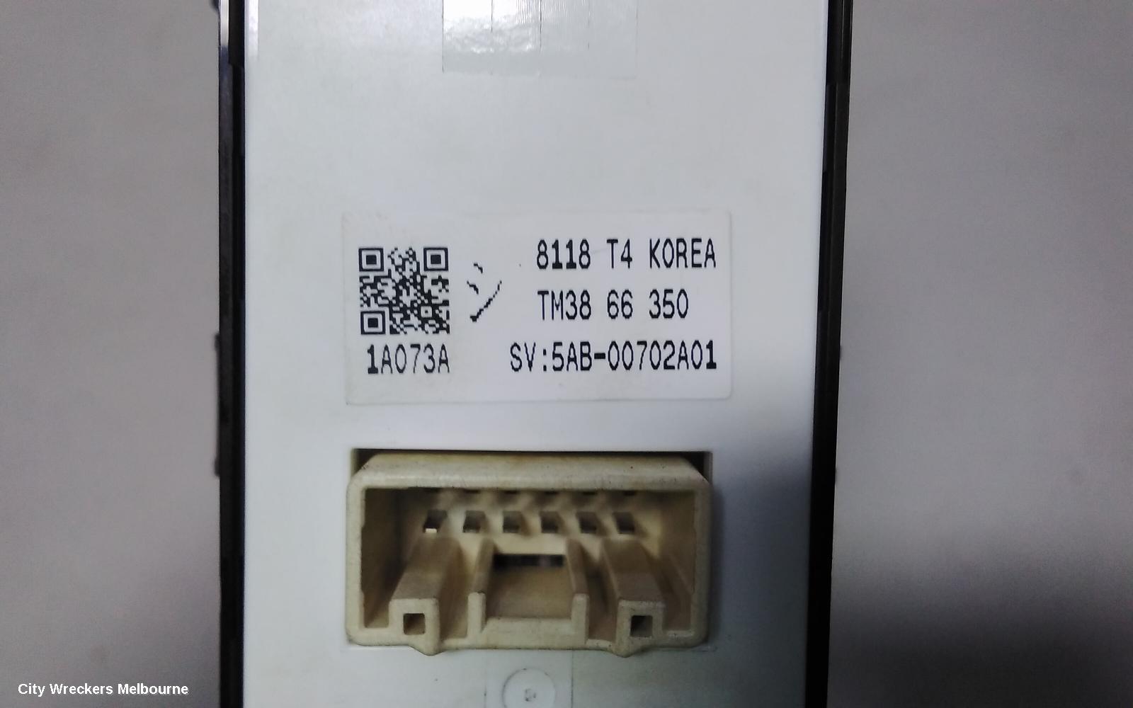 MAZDA CX9 PWR DR WIND SWITCH, RH FRONT (MASTER SWITCH), NON AUTO FOLD MIRROR TYPE, TC, 07/2016 ONWARDS