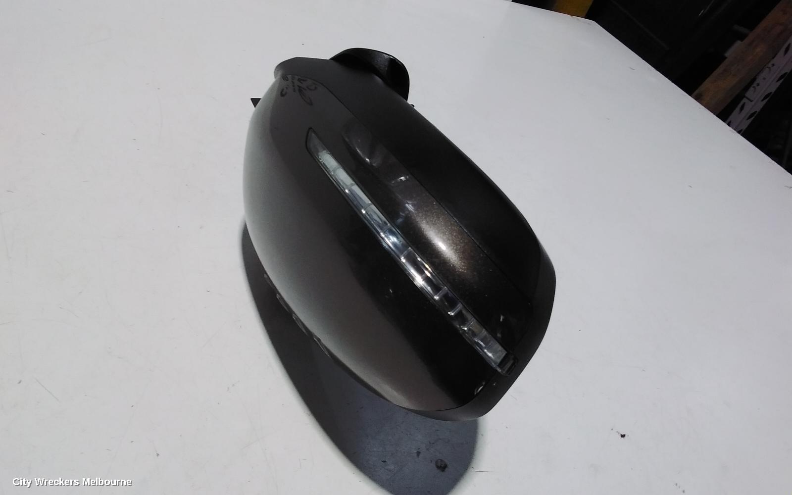 KIA OPTIMA RIGHT DOOR MIRROR, TF, POWER FOLD, W/ BLIND SPOT, RECTANGLE PLUG TYPE, 10/2013 - 10/2015