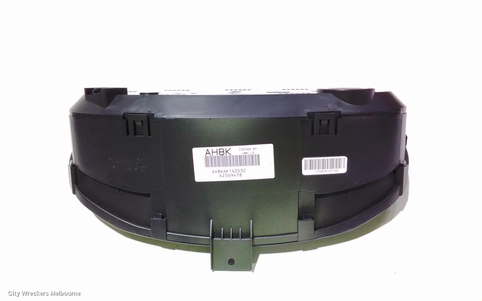 HOLDEN CAPTIVA INSTRUMENT CLUSTER, INSTRUMENT CLUSTER, DIESEL, 2.2, CAPTIVA 5, CG, 01/2011 - 06/2018
