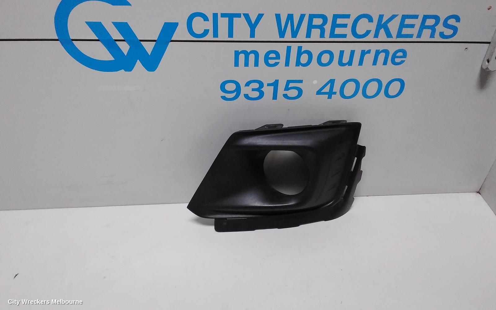 HOLDEN CAPTIVA LEFT INDICATOR/FOG/SIDE, BUMPER FOGLAMP SURROUND-BLACK, CG, 10/2015 - 06/2018