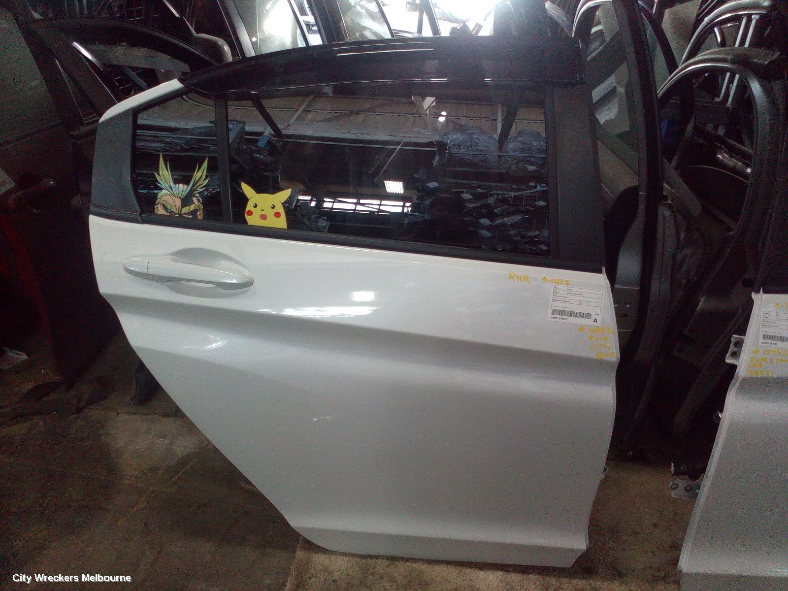 HONDA CITY RIGHT REAR DOOR, GM6, 01/2014 - 09/2020