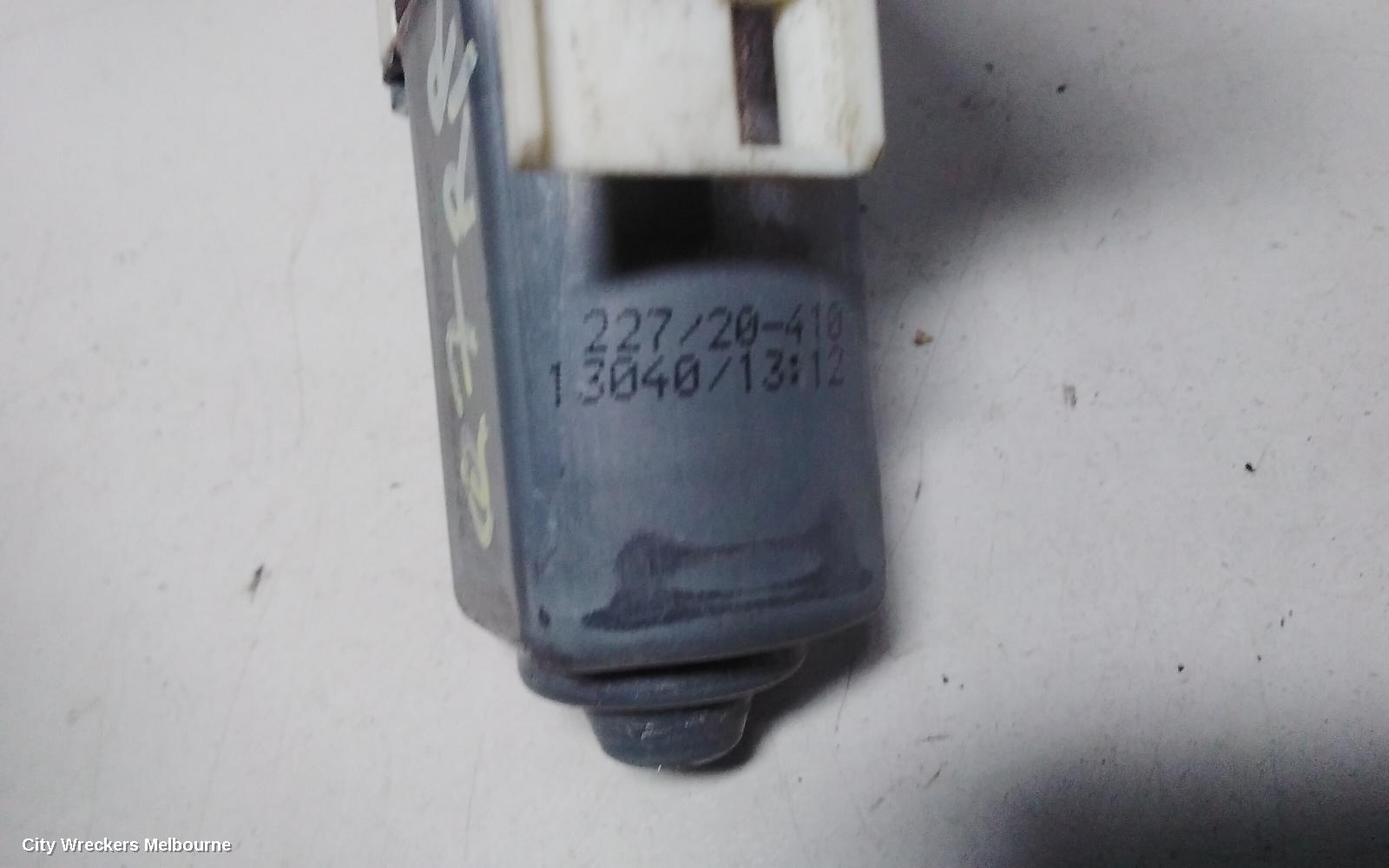 AUDI Q7 RIGHT REAR WND REG/MOTOR, 4L, 09/2006 - 08/2015
