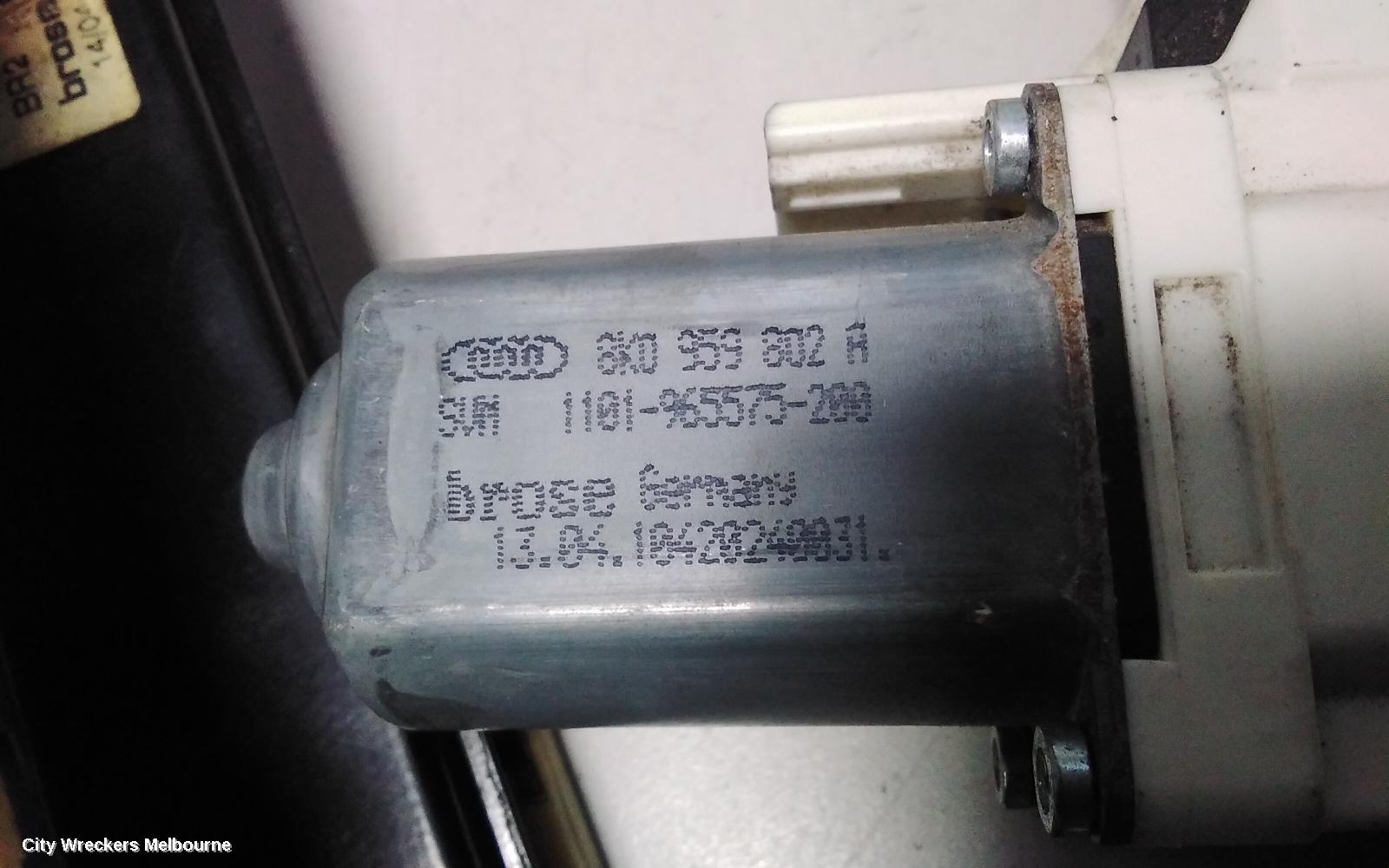 AUDI Q7 RIGHT REAR WND REG/MOTOR, 4L, 09/2006 - 08/2015