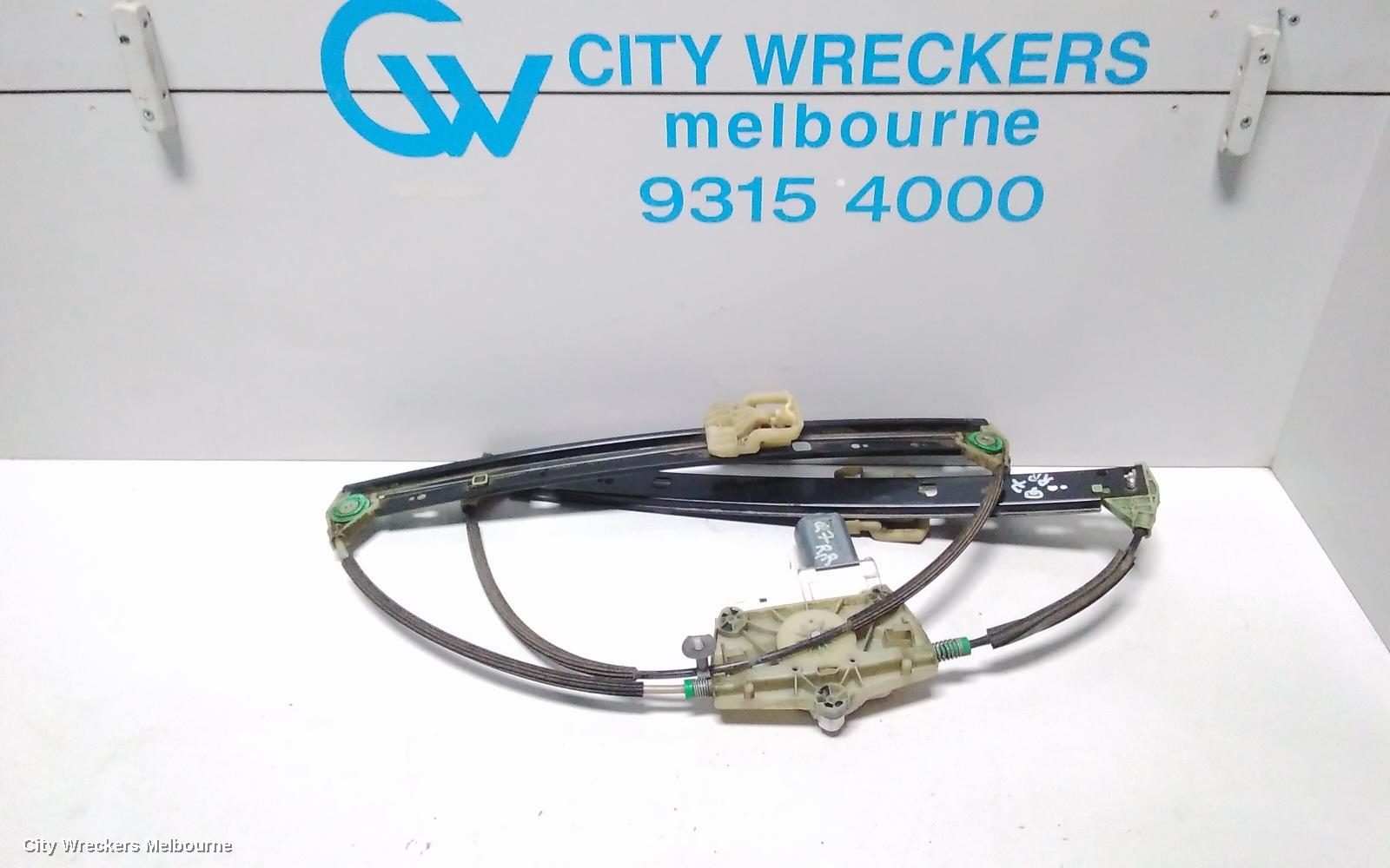 AUDI Q7 RIGHT REAR WND REG/MOTOR, 4L, 09/2006 - 08/2015
