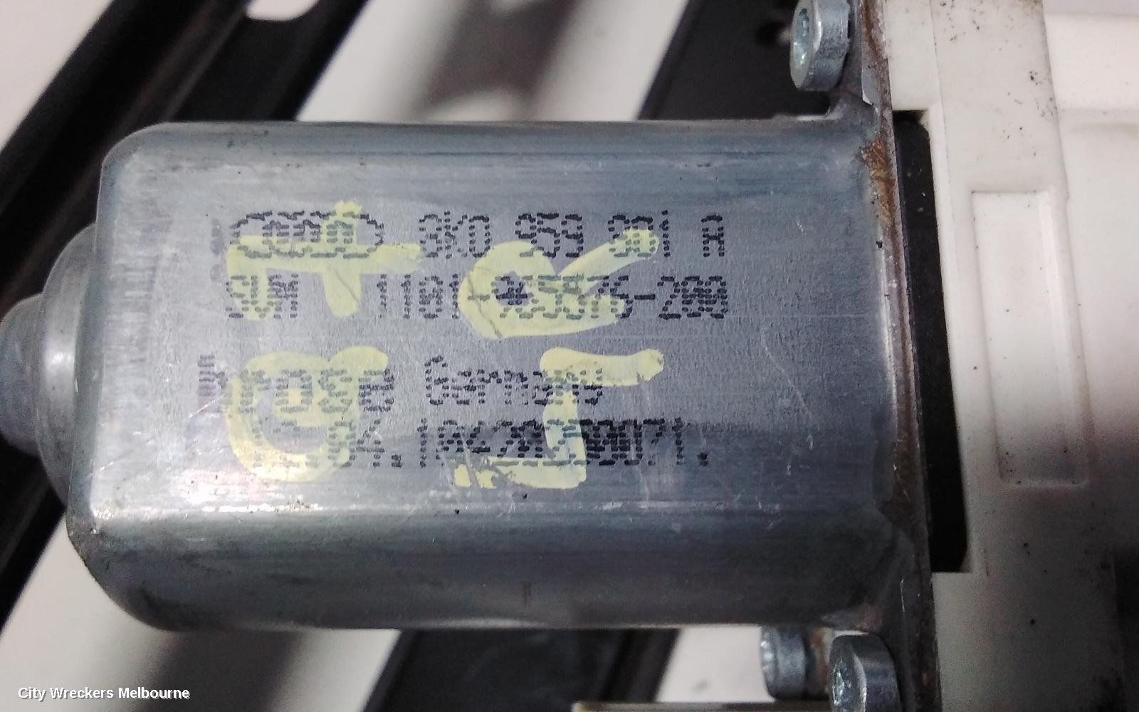 AUDI Q7 LEFT REAR WND REG/MOTOR, 4L, 09/2006 - 08/2015
