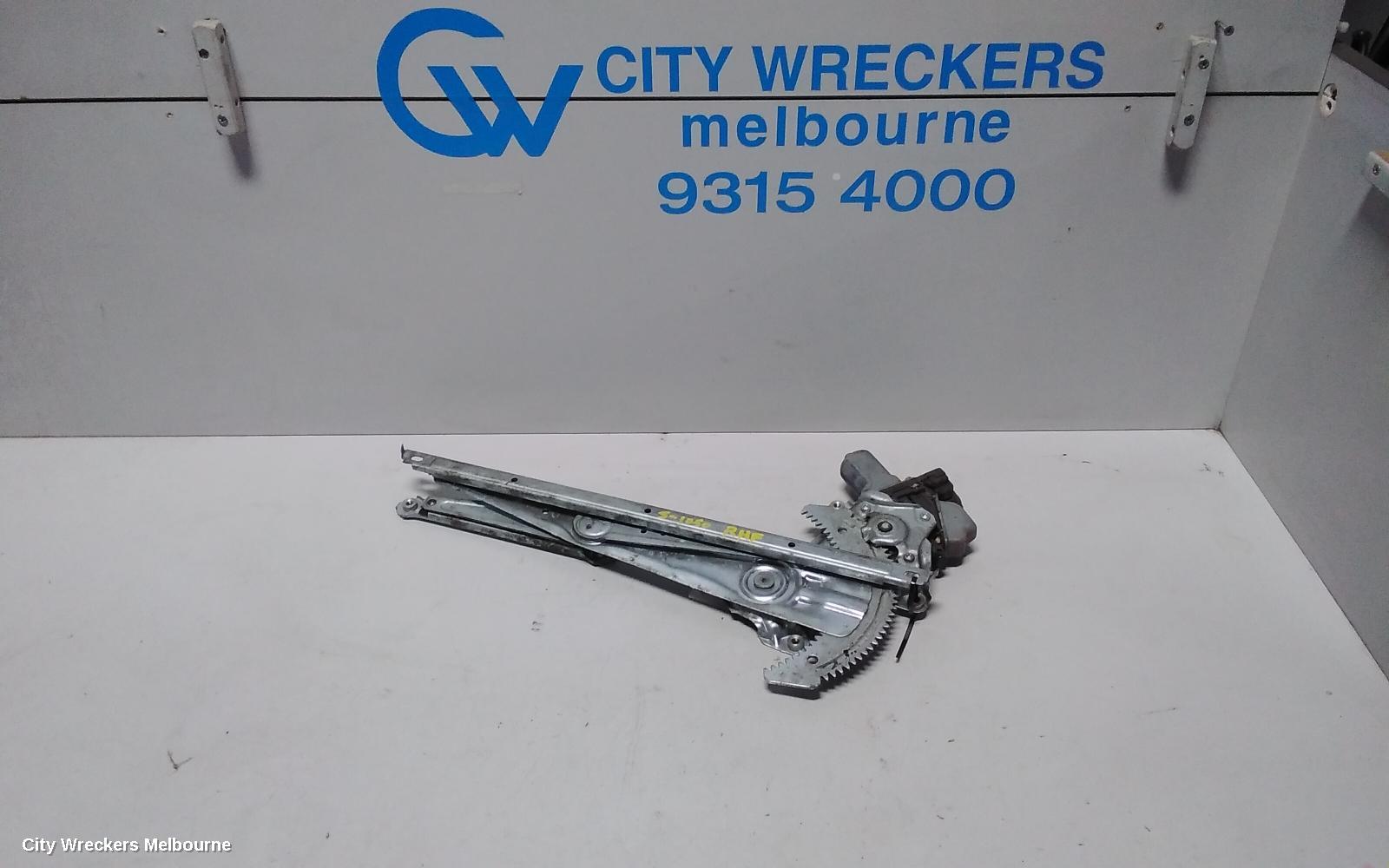 TOYOTA KLUGER RIGHT FRONT WINDOW REG/MOTOR, XU50 SERIES, 03/2014 - 02/2021
