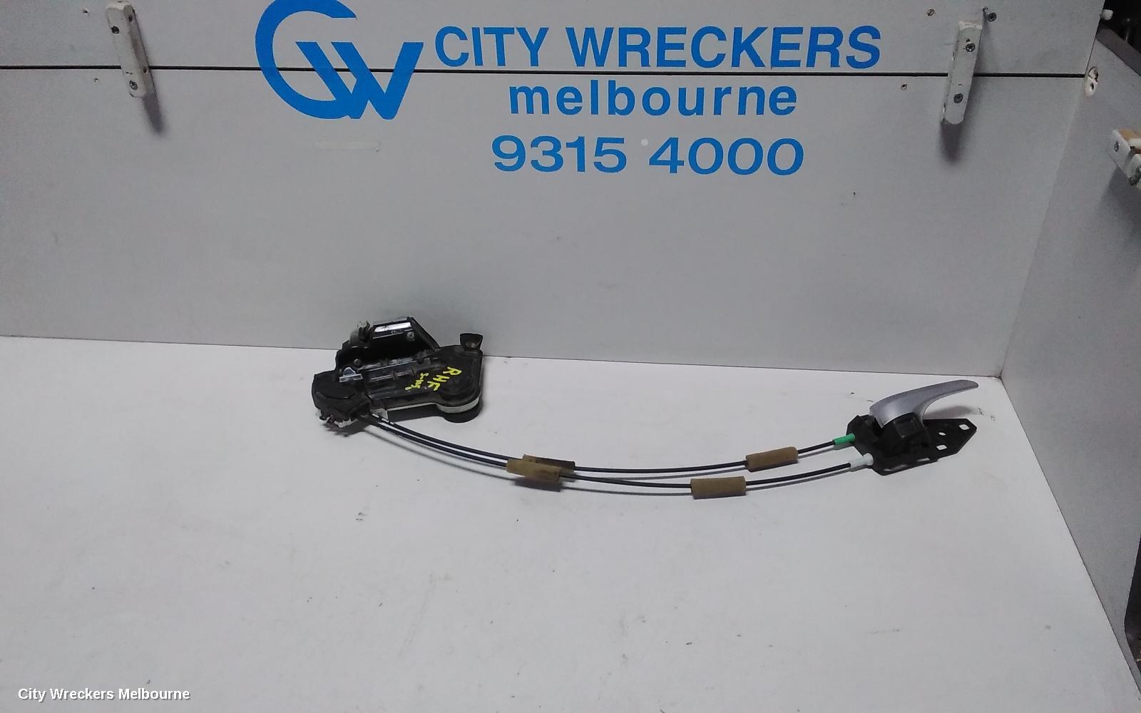 TOYOTA KLUGER DOOR/BOOT/GATE LOCK, RIGHT FRONT DOOR LOCK, GSU50/GSU55, 03/2014 ONWARDS