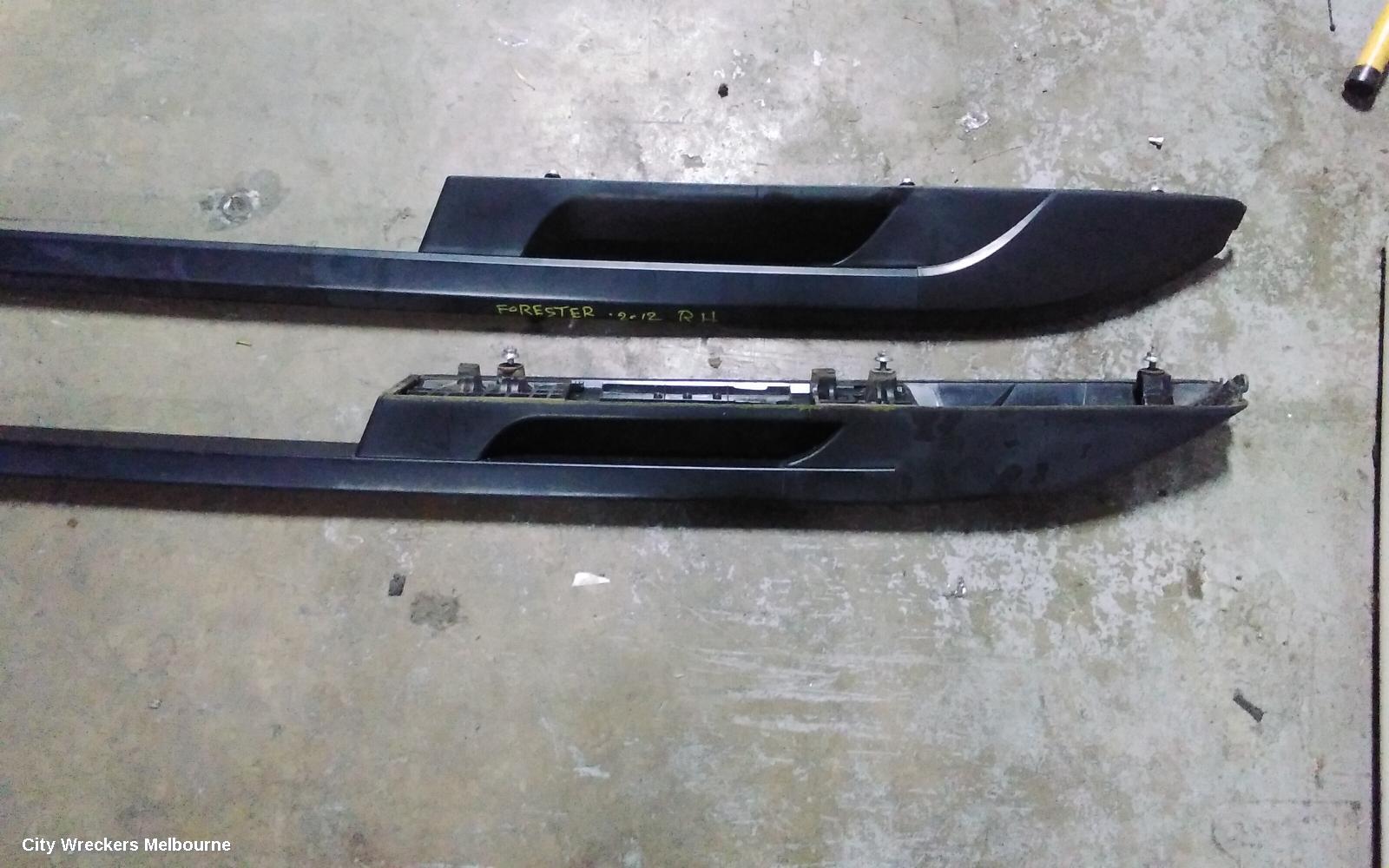 SUBARU FORESTER ROOF RAIL, SH, 03/2008 - 08/2012