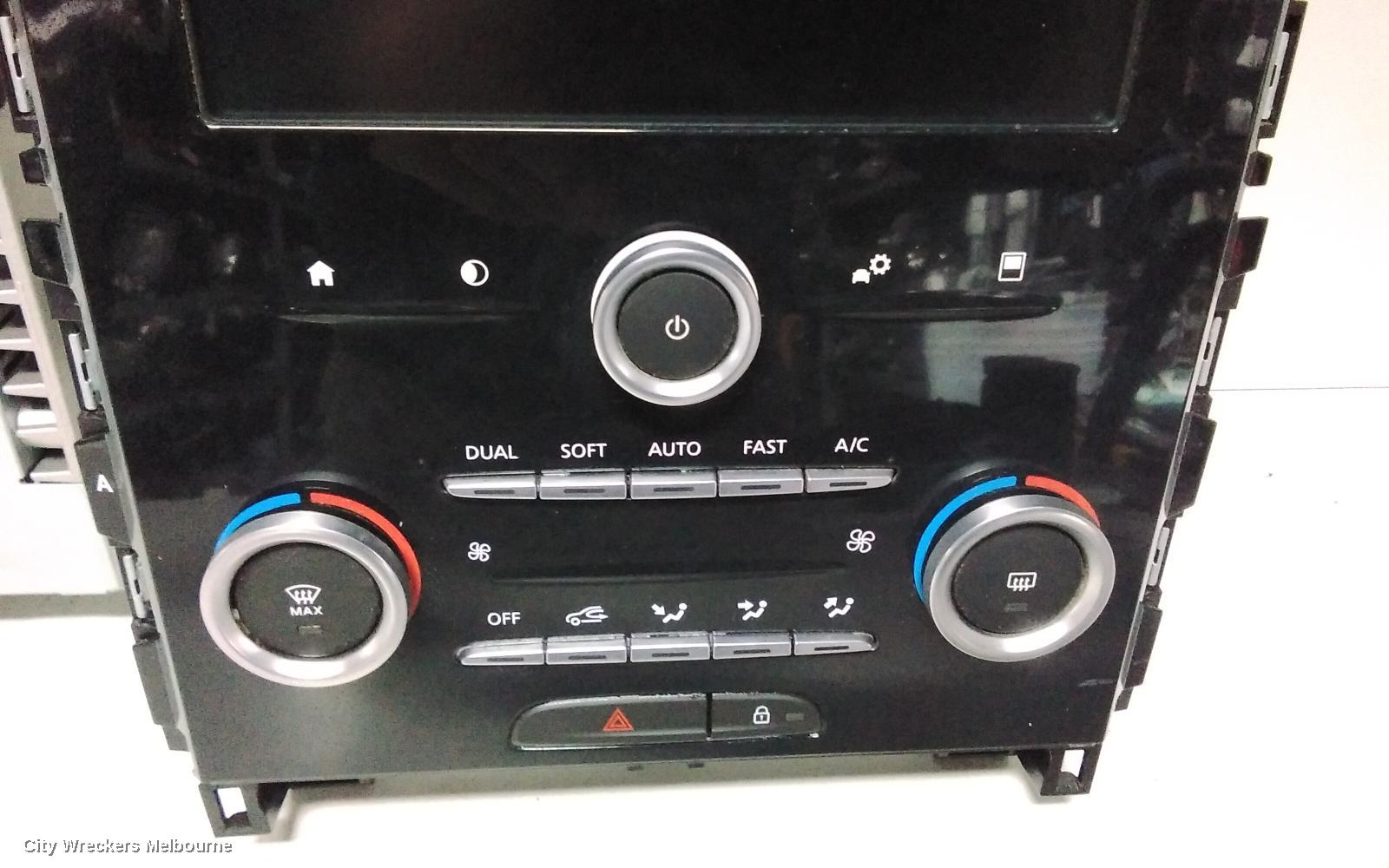 RENAULT KALEOS RADIO/CD/DVD/SAT/TV, HEAD UNIT, W/ DISPLAY UNIT, 7IN TOUCHSCREEN, XZG, 05/2016 - 05/2019