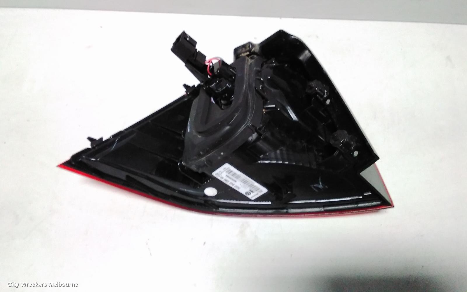 VOLKSWAGEN GOLF RIGHT TAILLIGHT, GEN 7, HATCH, STANDARD, NON LED TYPE, 03/2013 - 03/2017