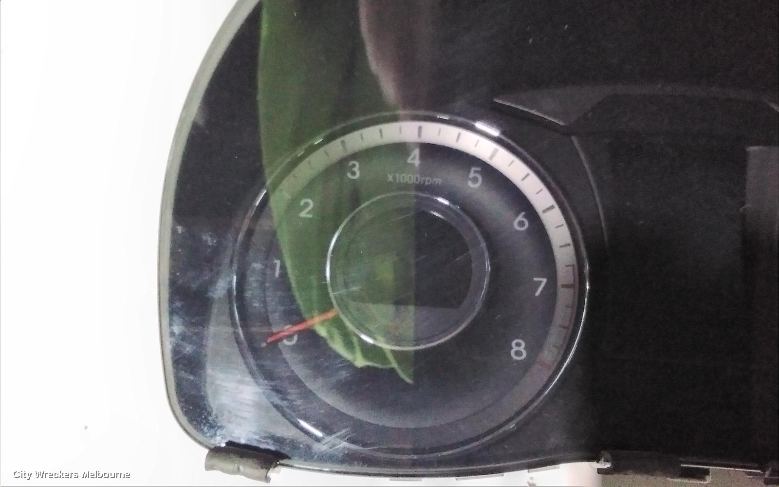 HYUNDAI I40 INSTRUMENT CLUSTER, PETROL, AUTO T/M, VF, 09/2011 ONWARDS