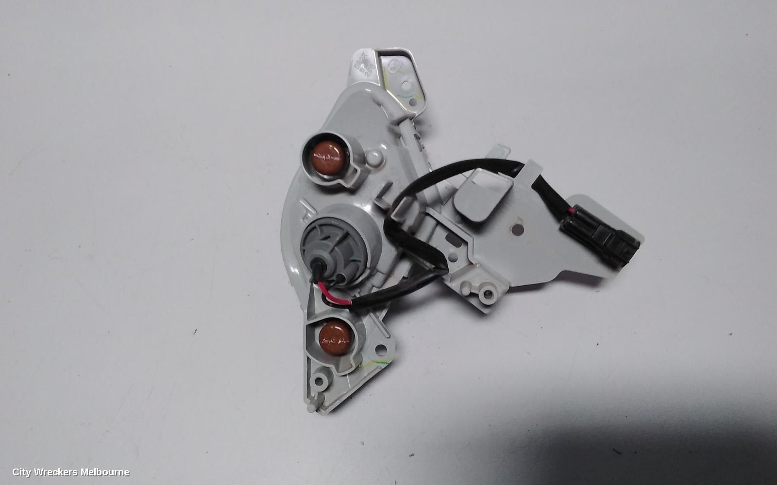 MAZDA CX3 LEFT INDICATOR/FOG/SIDE, BUMPER FLASHER, DK, 03/2015 ONWARDS