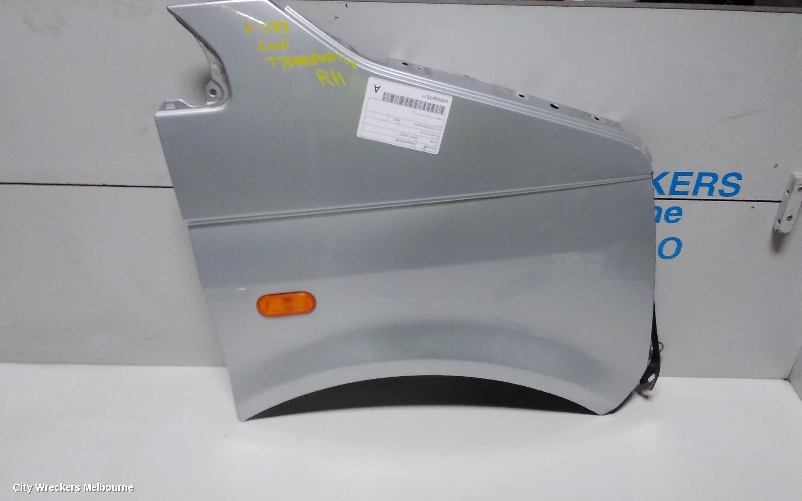 VOLKSWAGEN TRANSPORTER RIGHT GUARD, T5, 08/2004 - 06/2015