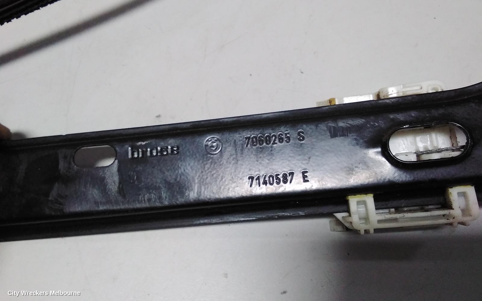BMW 3 SERIES LEFT FRONT WINDOW REG/MOTOR, E90, SEDAN, 03/2005 - 01/2012