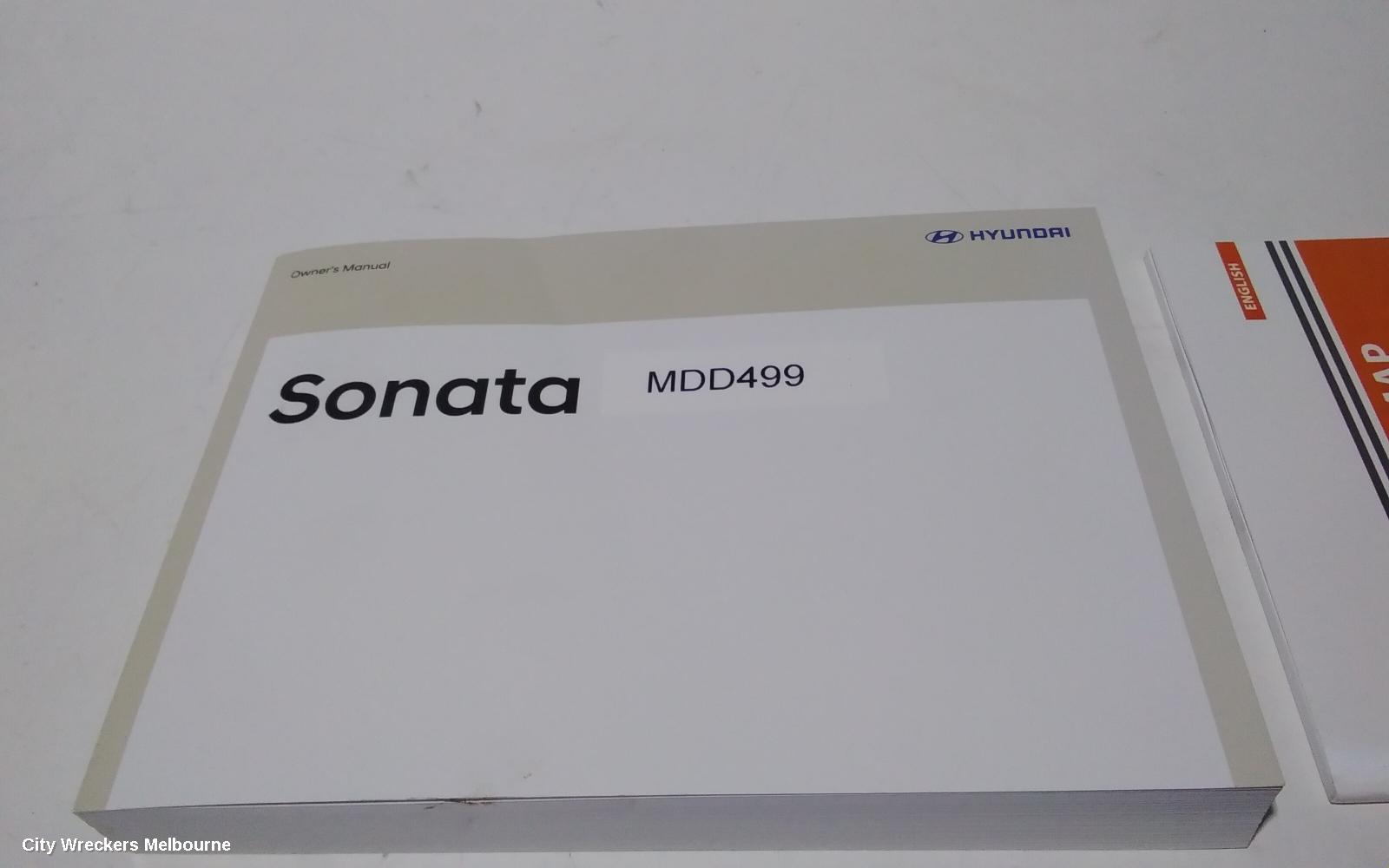 HYUNDAI SONATA OWNERS HANDBOOK, LF, 10/2014 - 01/2020