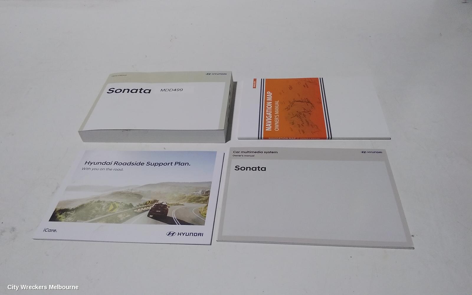 HYUNDAI SONATA OWNERS HANDBOOK, LF, 10/2014 - 01/2020