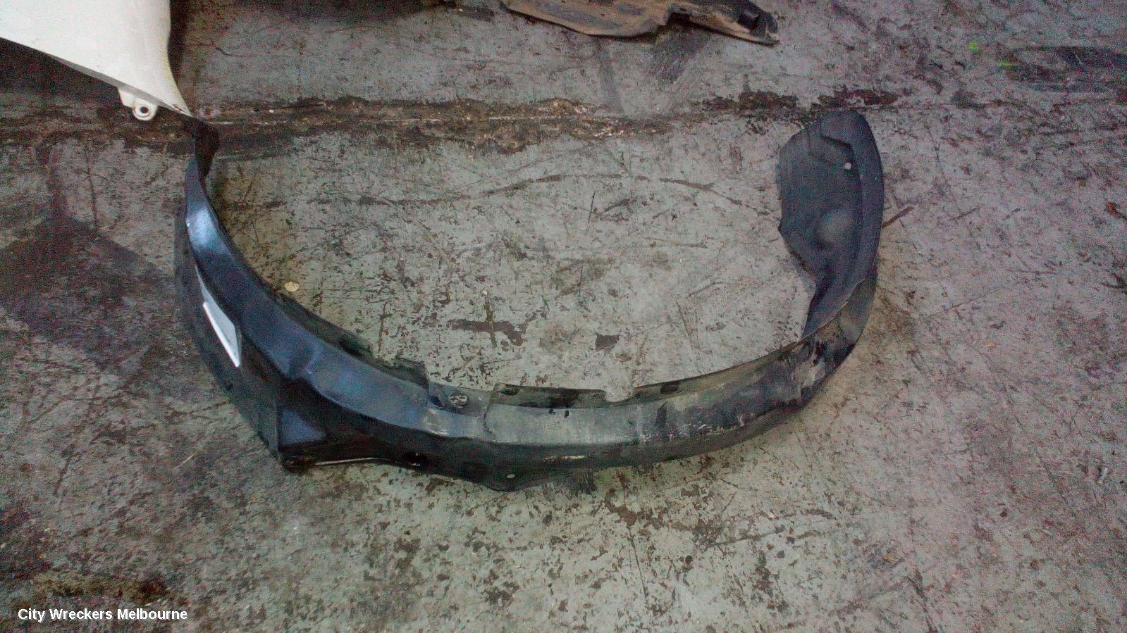 GREAT WALL V200/V240 LEFT GUARD, K2, 07/2009 - 03/2011