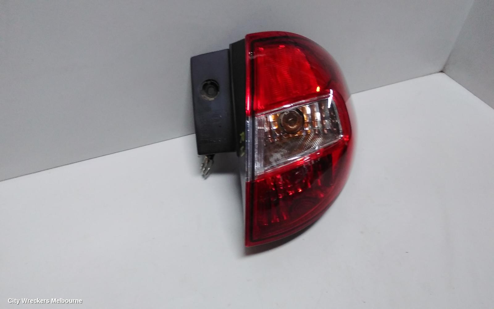 RENAULT KALEOS RIGHT TAILLIGHT, H45, 09/2008 - 04/2016