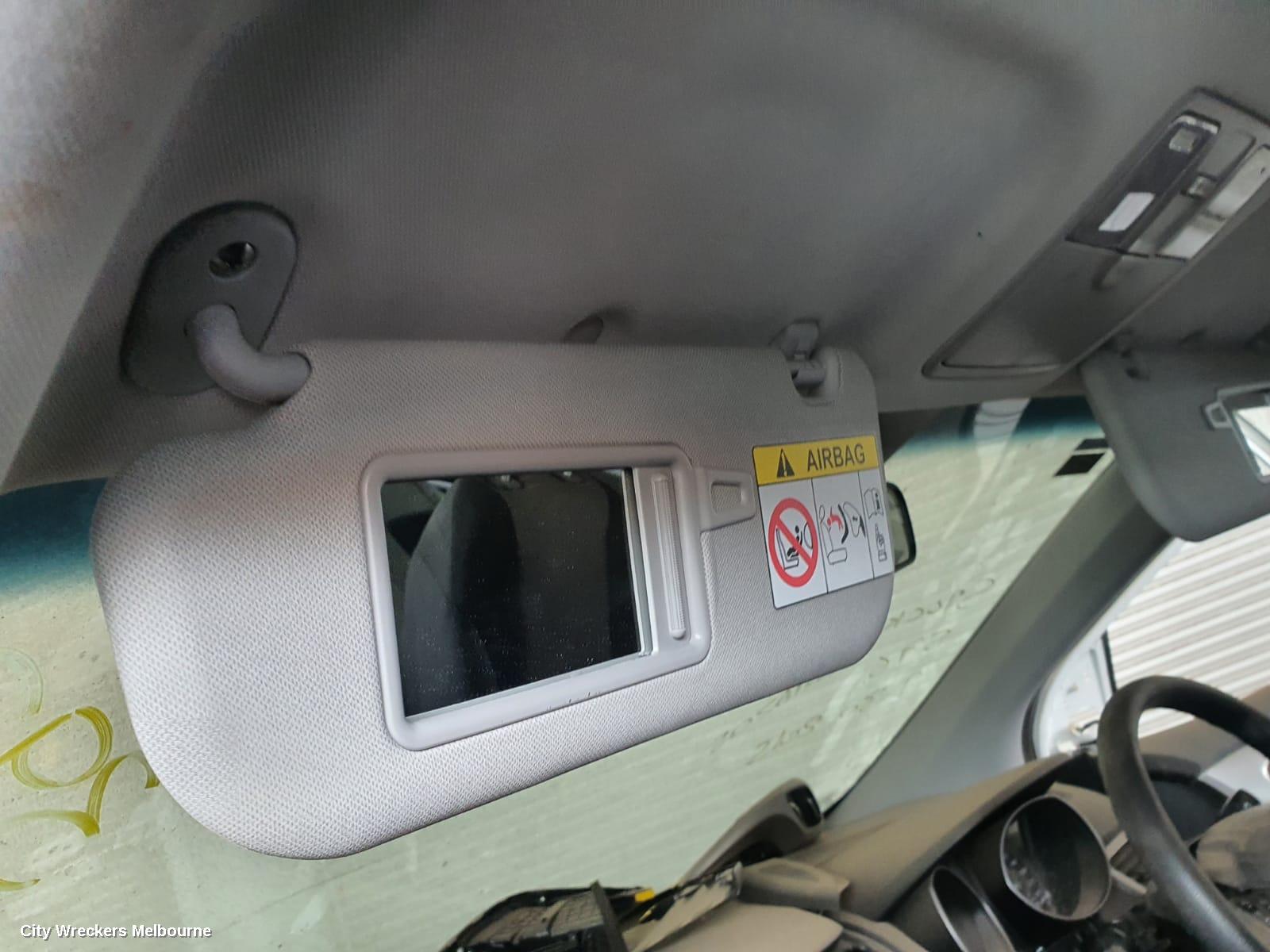 HYUNDAI I30 SUNVISOR, GD, LH SIDE, W/ MIRROR, NON COURTESY LIGHT TYPE, 03/2012 - 02/2017