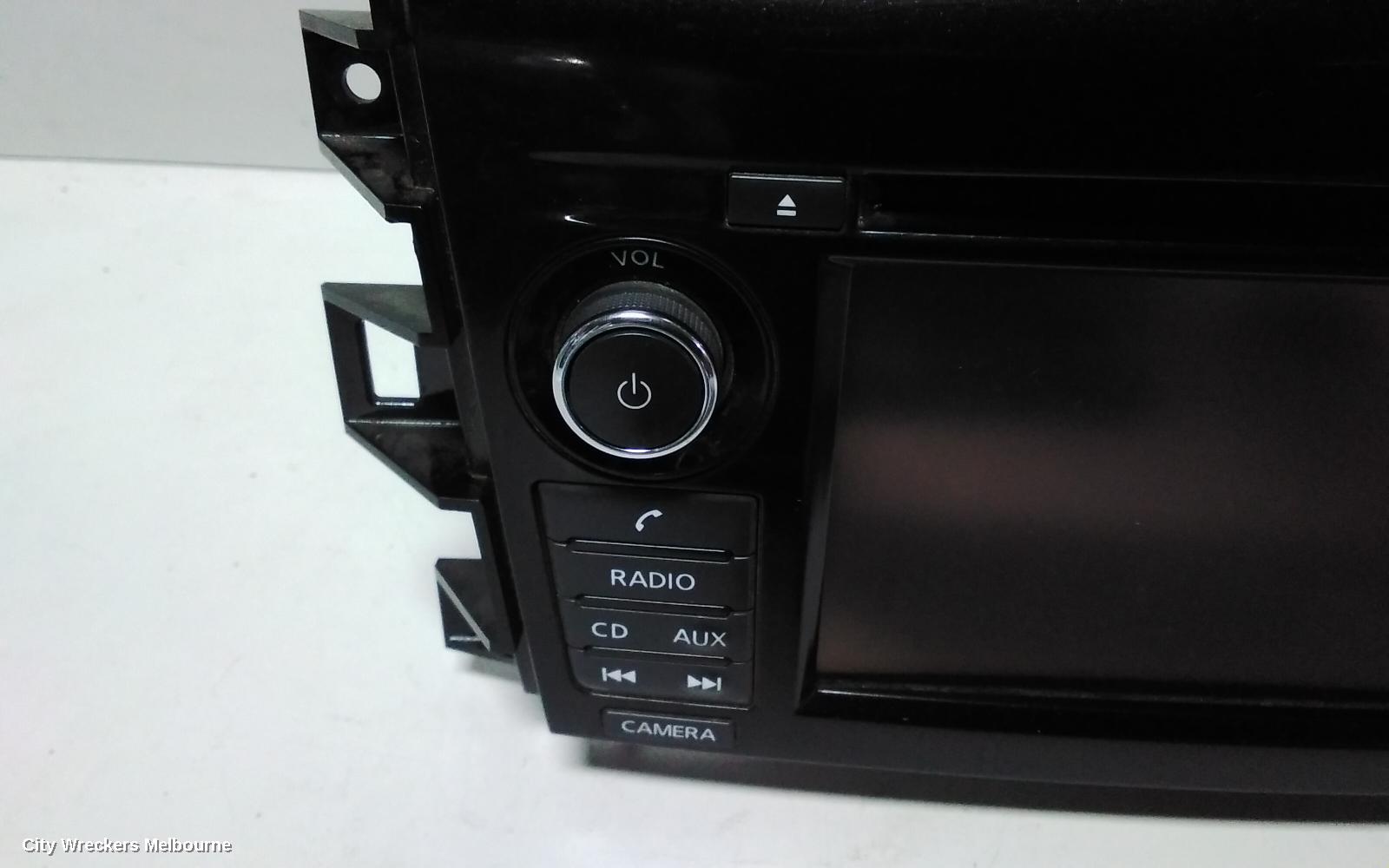 NISSAN NAVARA RADIO/CD/DVD/SAT/TV, NP300, SAT NAV, 05/2015 ONWARDS
