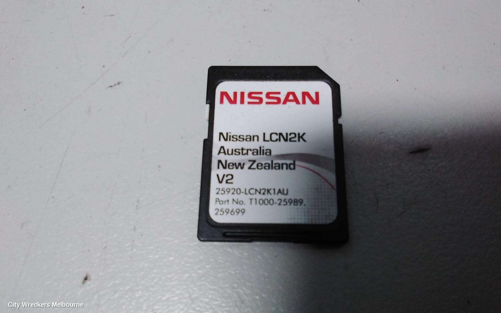 NISSAN NAVARA RADIO/CD/DVD/SAT/TV, NP300, SAT NAV, 05/2015 ONWARDS