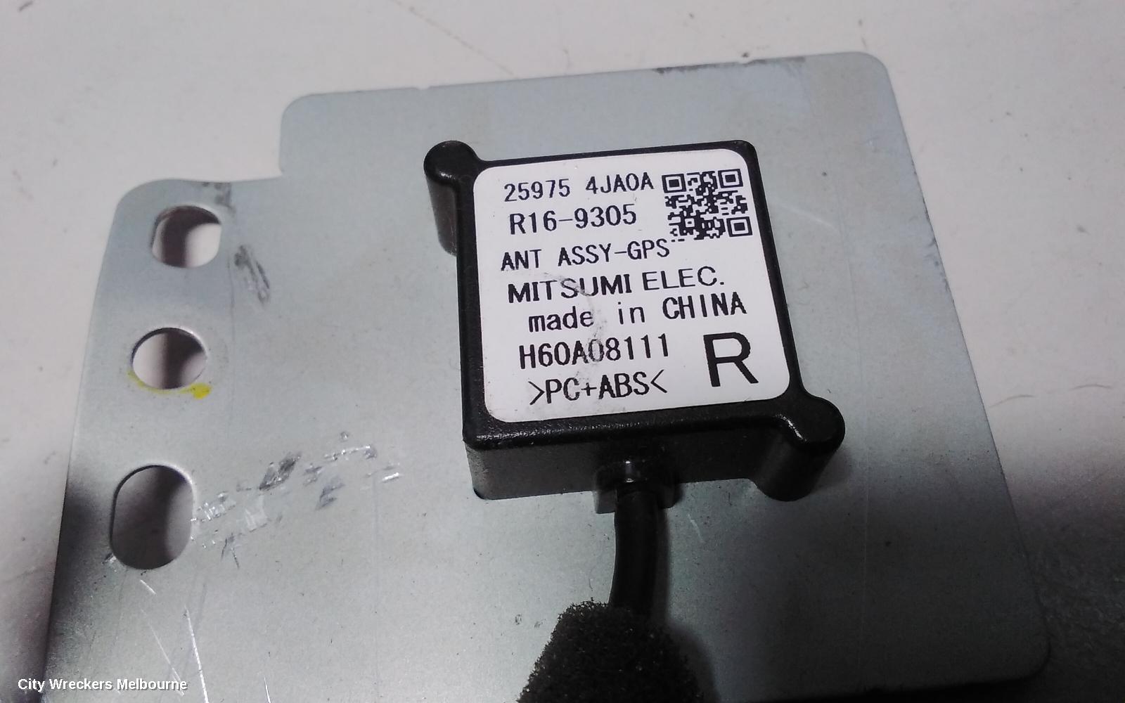 NISSAN NAVARA RADIO/CD/DVD/SAT/TV, NP300, SAT NAV, 05/2015 ONWARDS