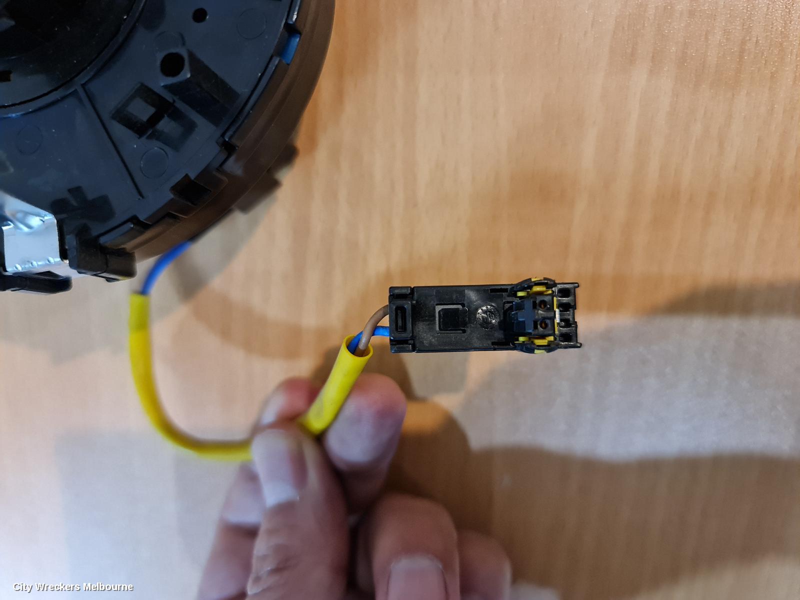 HYUNDAI I30 AIRBAG MODULE/SENSOR, CLOCKSPRING, W/ CRUISE CONTROL TYPE, FD, 09/2007 - 04/2012