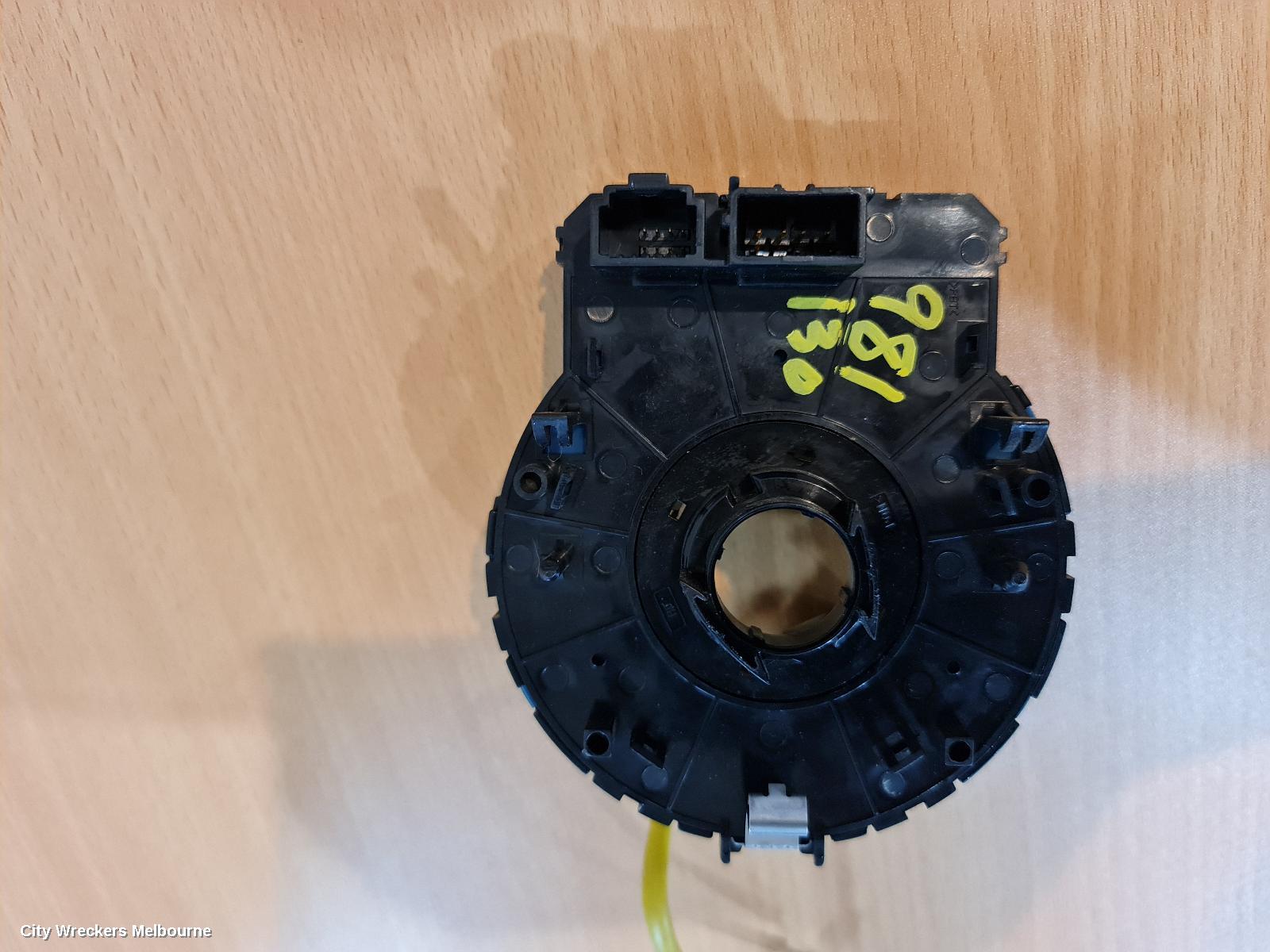 HYUNDAI I30 AIRBAG MODULE/SENSOR, CLOCKSPRING, W/ CRUISE CONTROL TYPE, FD, 09/2007 - 04/2012