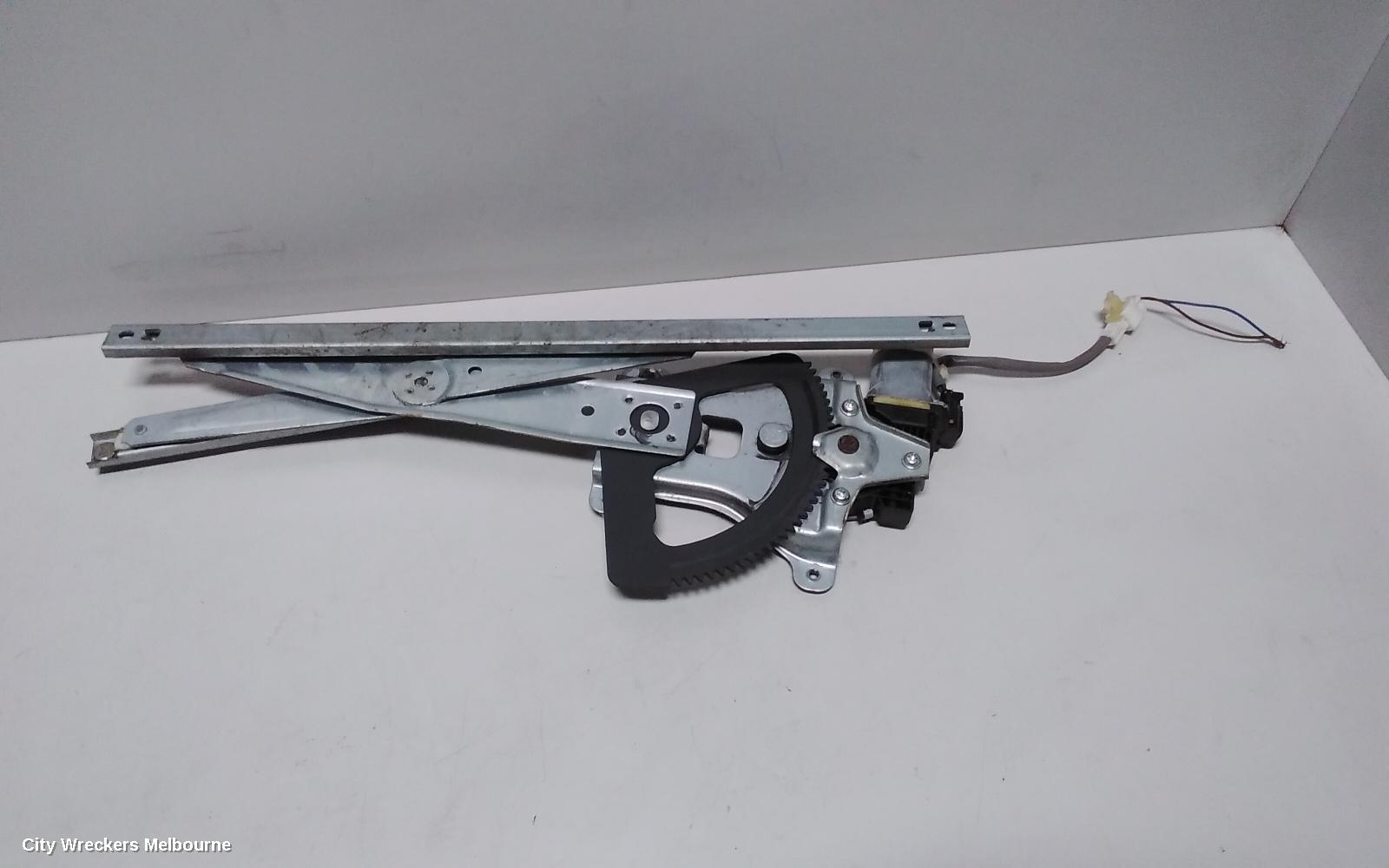 HOLDEN BARINA RIGHT FRONT WINDOW REG/MOTOR, TK, POWER, 5DR HATCH, 12/2005 - 12/2012