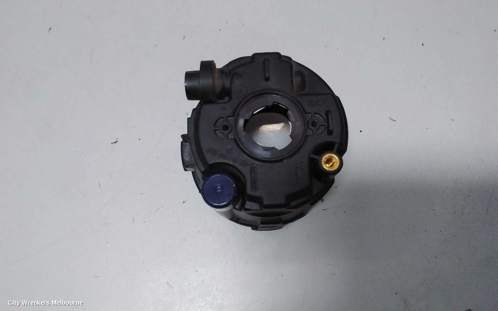 NISSAN PULSAR LEFT INDICATOR/FOG/SIDE, BUMPER FOGLAMP, C12, HATCH, 05/2013 - 12/2016