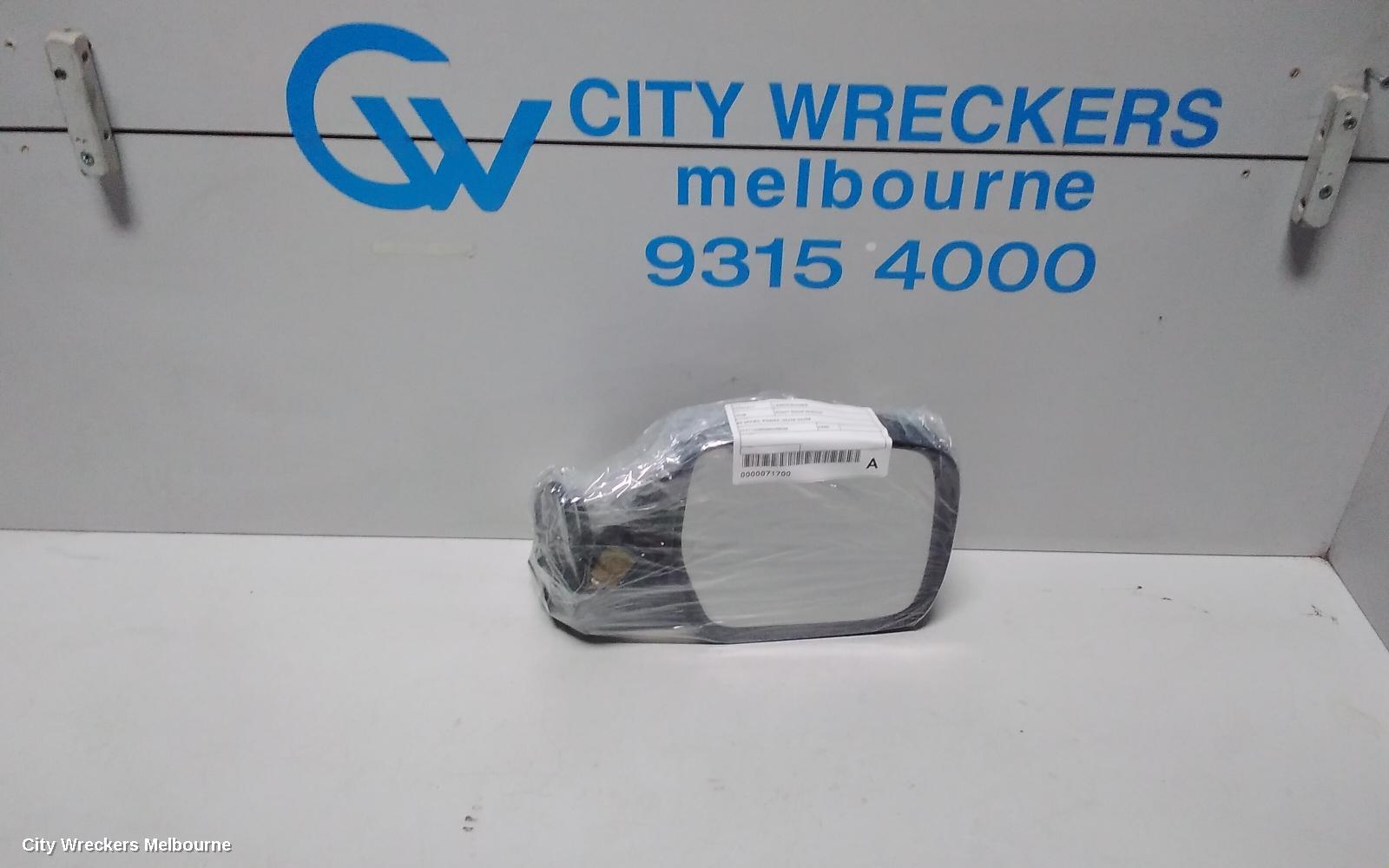 TOYOTA LANDCRUISER RIGHT DOOR MIRROR, 80 SERIES, POWER, 05/1990 - 03/1998