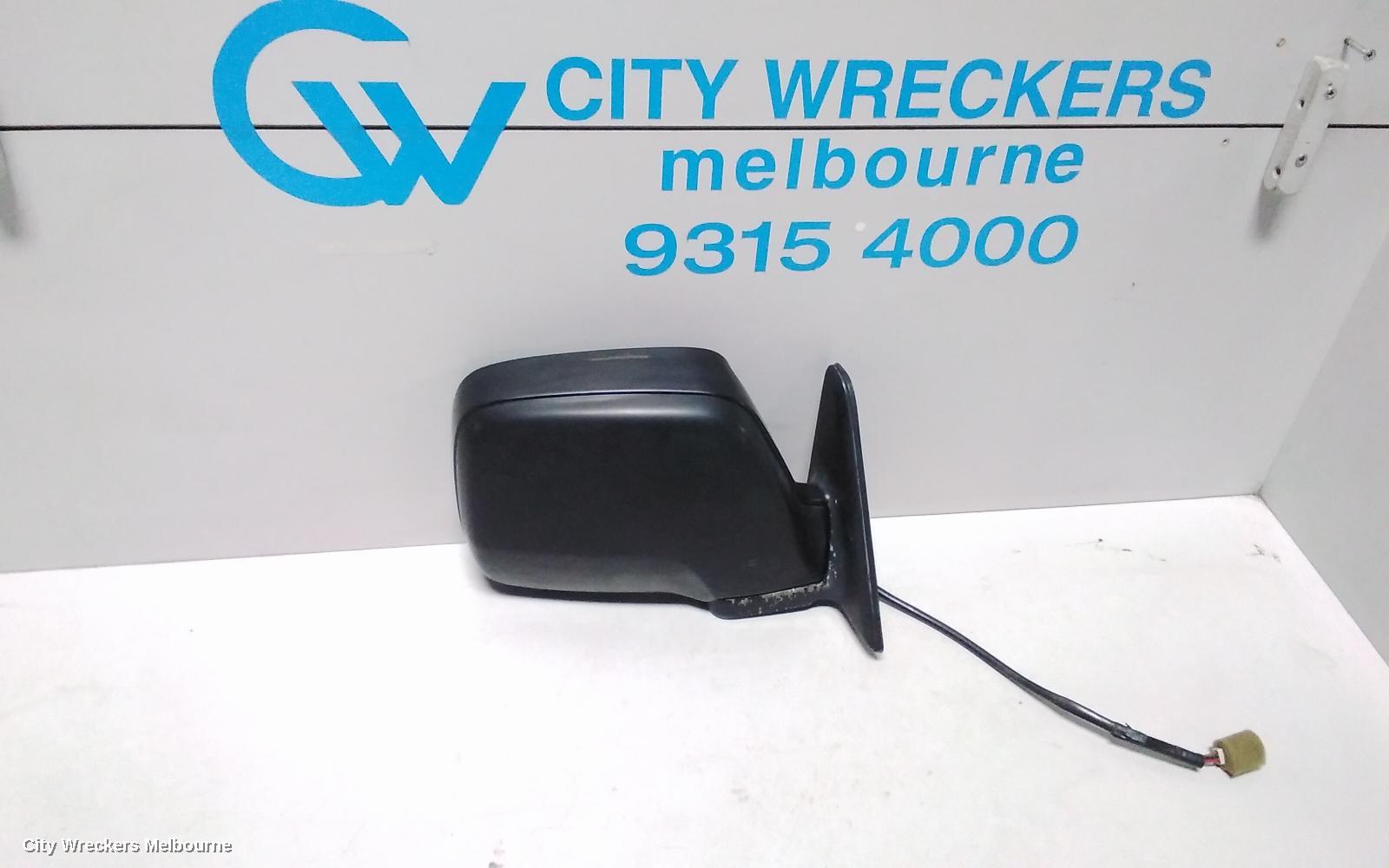 TOYOTA LANDCRUISER RIGHT DOOR MIRROR, 80 SERIES, POWER, 05/1990 - 03/1998