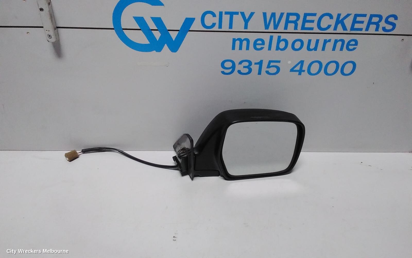 TOYOTA LANDCRUISER RIGHT DOOR MIRROR, 80 SERIES, POWER, 05/1990 - 03/1998