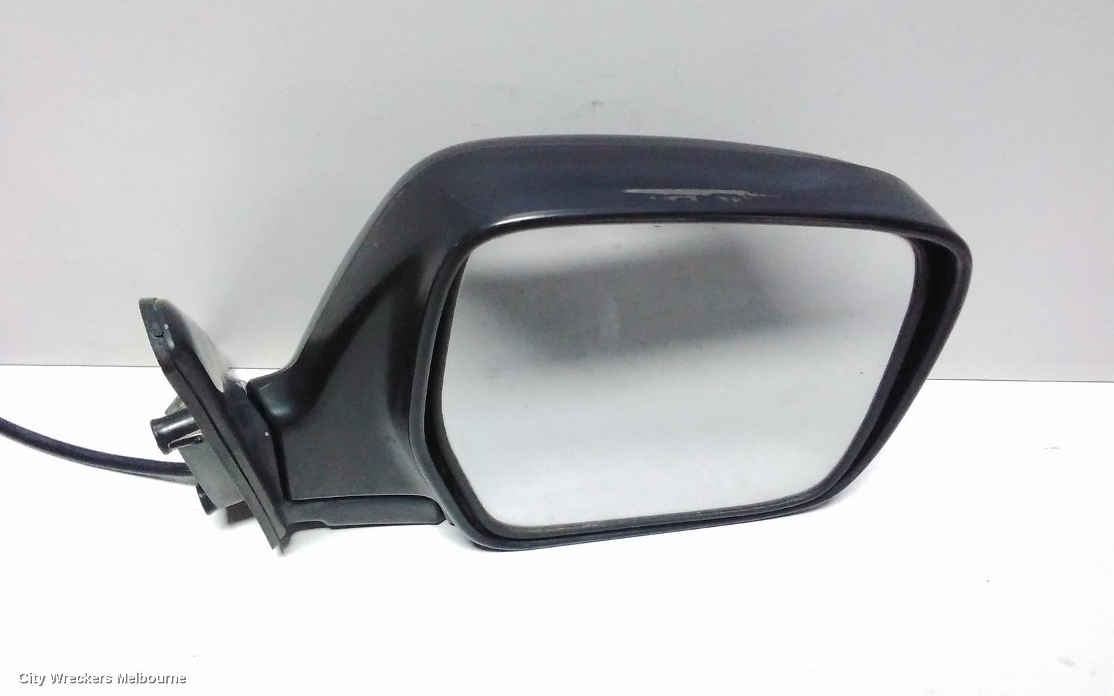 TOYOTA LANDCRUISER RIGHT DOOR MIRROR, 80 SERIES, POWER, 05/1990 - 03/1998