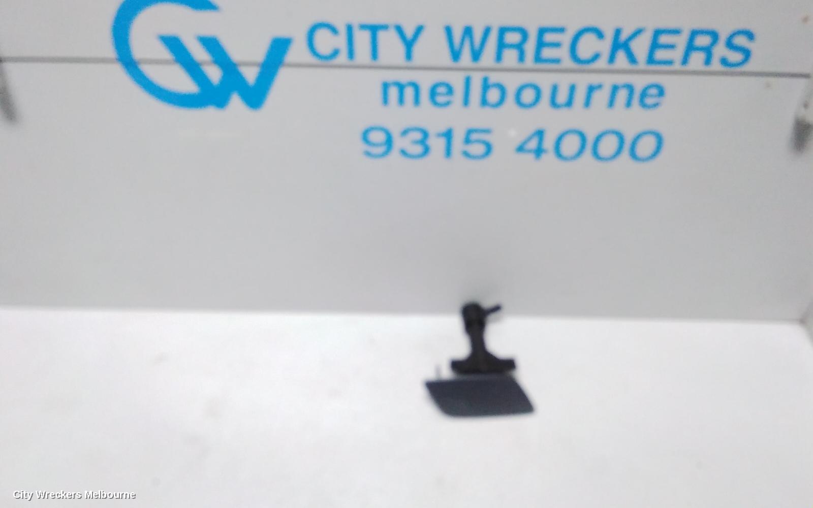 AUDI Q3 WASHER JET, 8U, 03/2012 - 12/2018