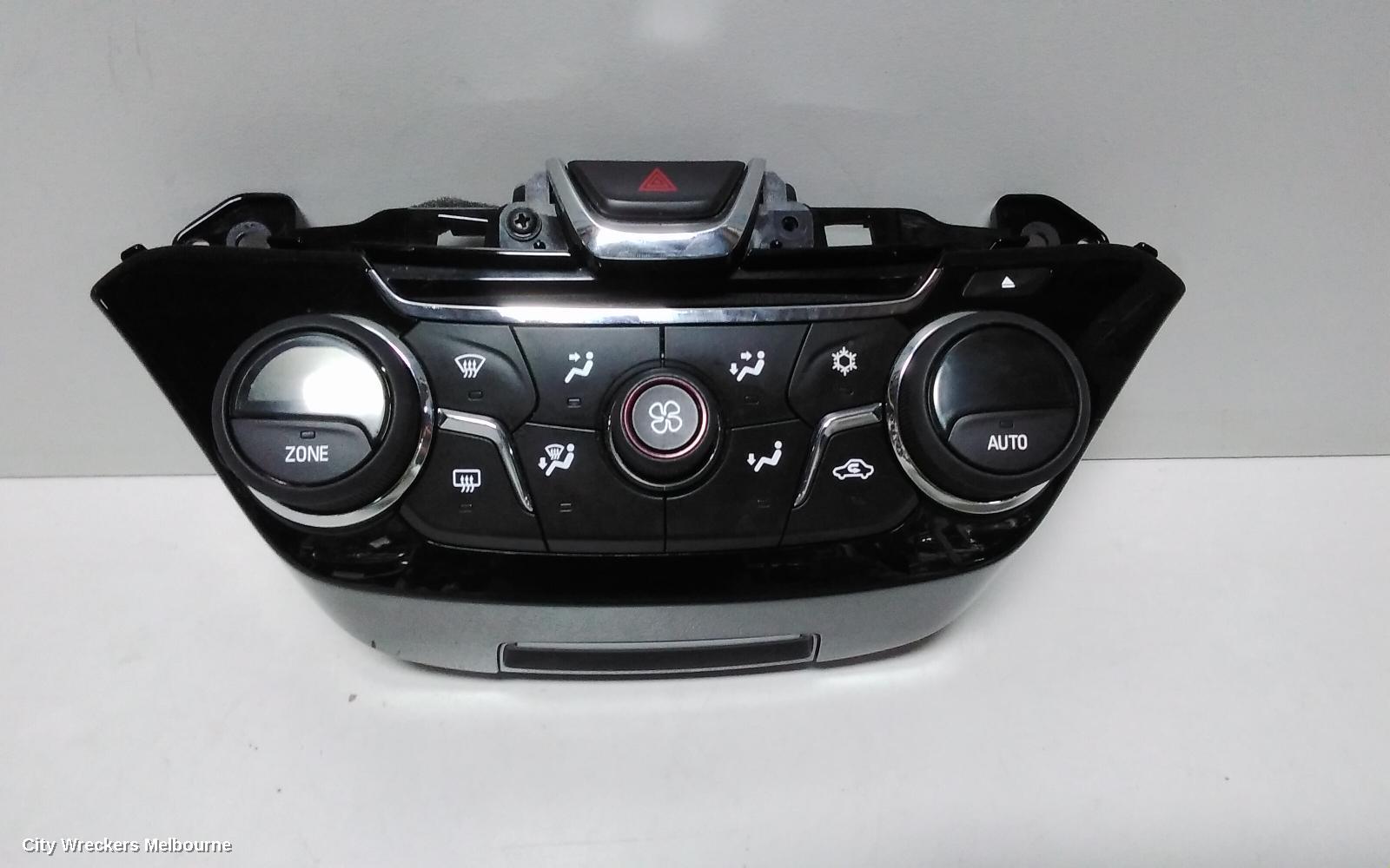 HOLDEN COMMODORE HEATER/AC CONTROLS, VF, 05/2013 - 12/2017